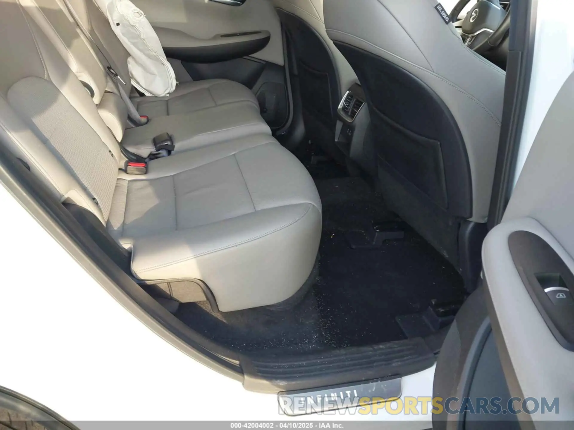8 fotografías del automóvil dañado 3PCAJ5BA1RF108713 INFINITI QX50 2024