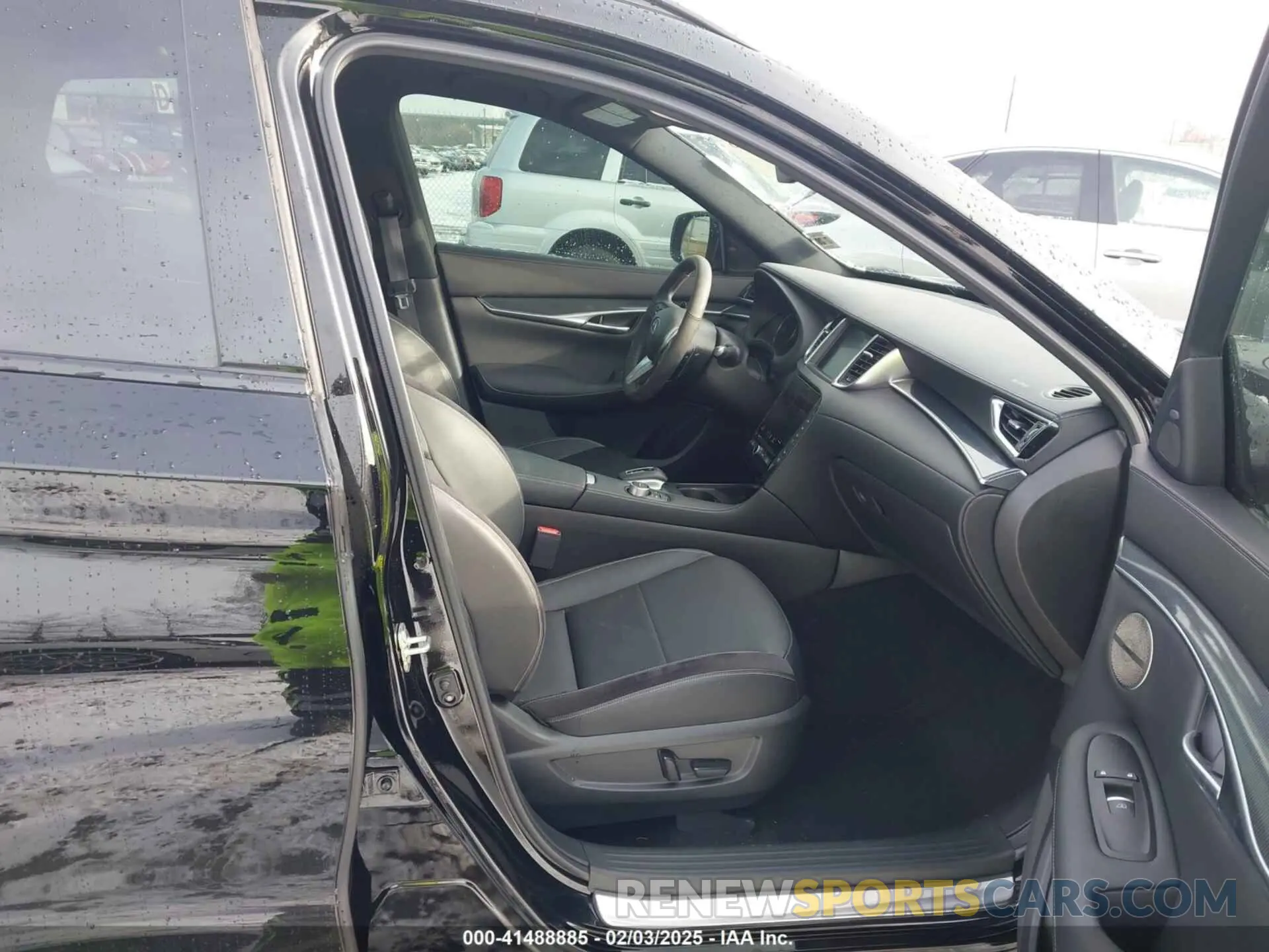 5 fotografías del automóvil dañado 3PCAJ5FB7RF101400 INFINITI QX50 2024