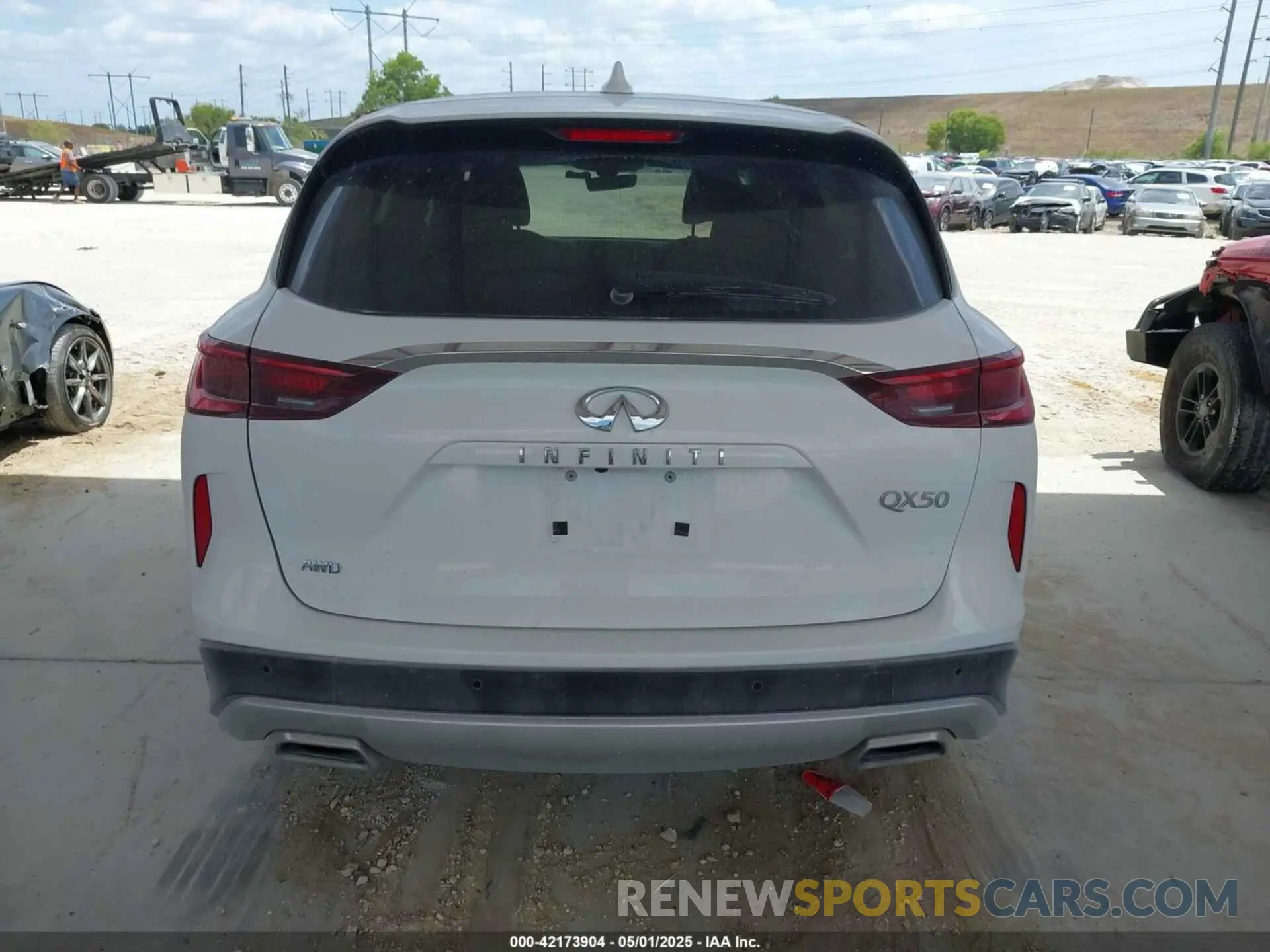 16 fotografías del automóvil dañado 3PCAJ5ABXSF101596 INFINITI QX50 2025