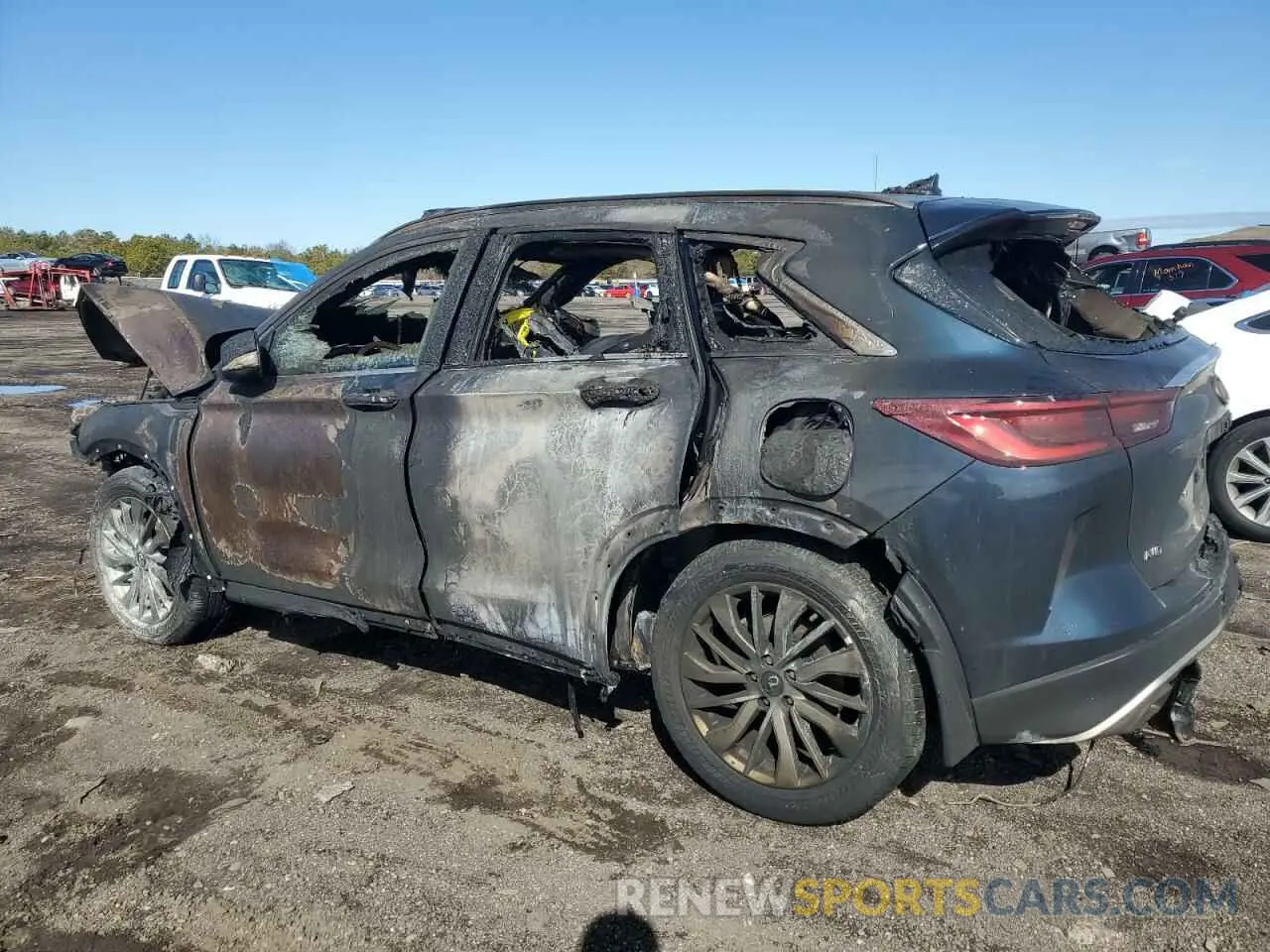 2 fotografías del automóvil dañado 3PCAJ5BB8SF102292 INFINITI QX50 2025