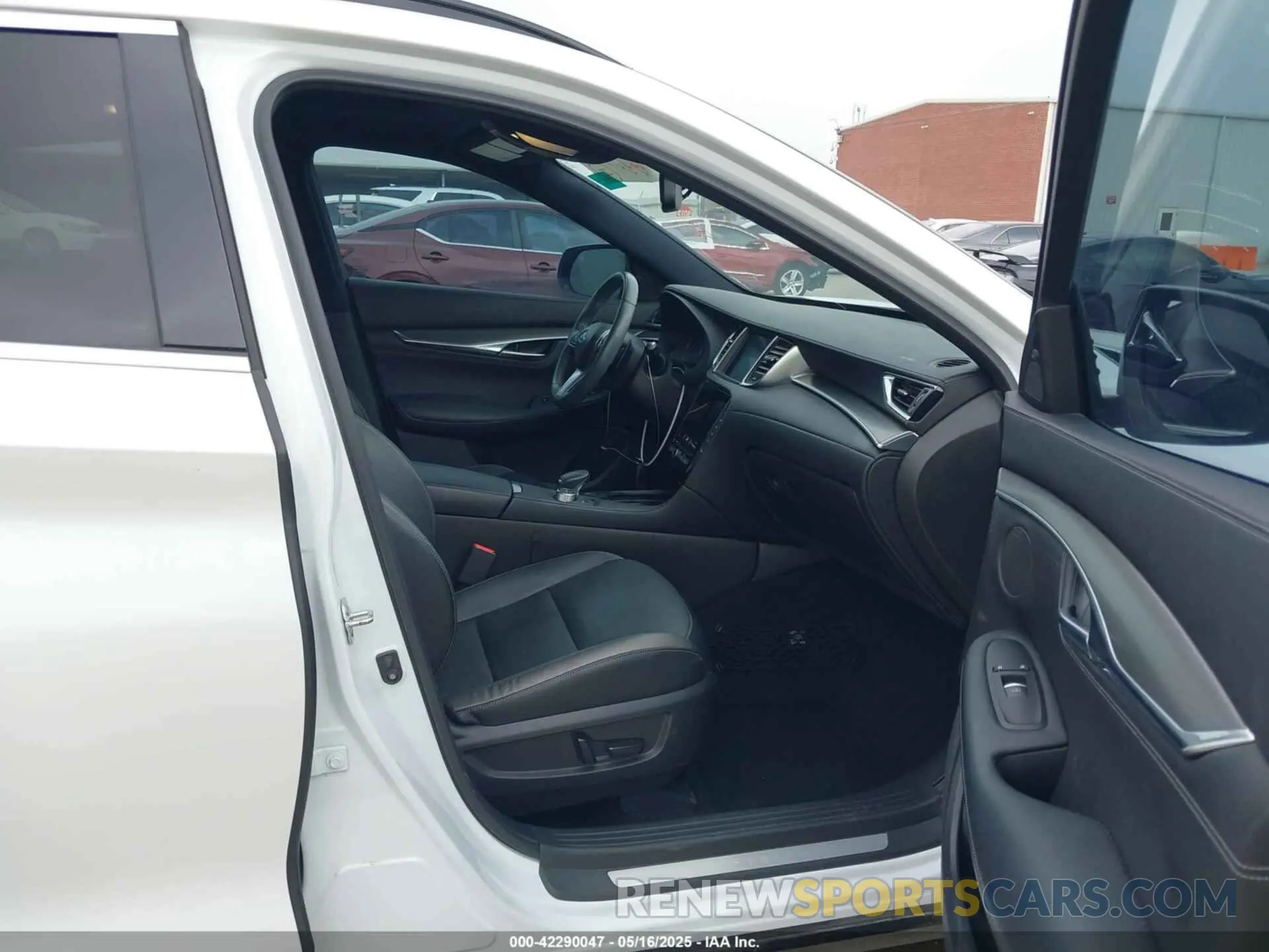 5 fotografías del automóvil dañado 3PCAJ5JR3PF115036 INFINITI QX55 2023