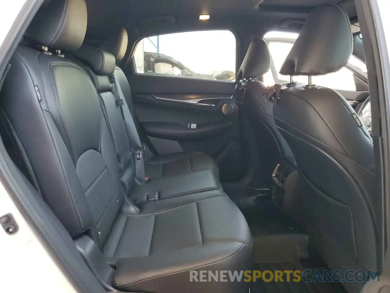 10 fotografías del automóvil dañado 3PCAJ5KR2PF101501 INFINITI QX55 ESSEN 2023