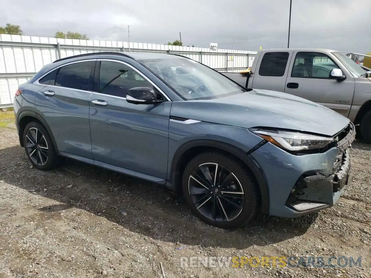 4 fotografías del automóvil dañado 3PCAJ5L32NF102462 INFINITI QX55 SENSO 2022