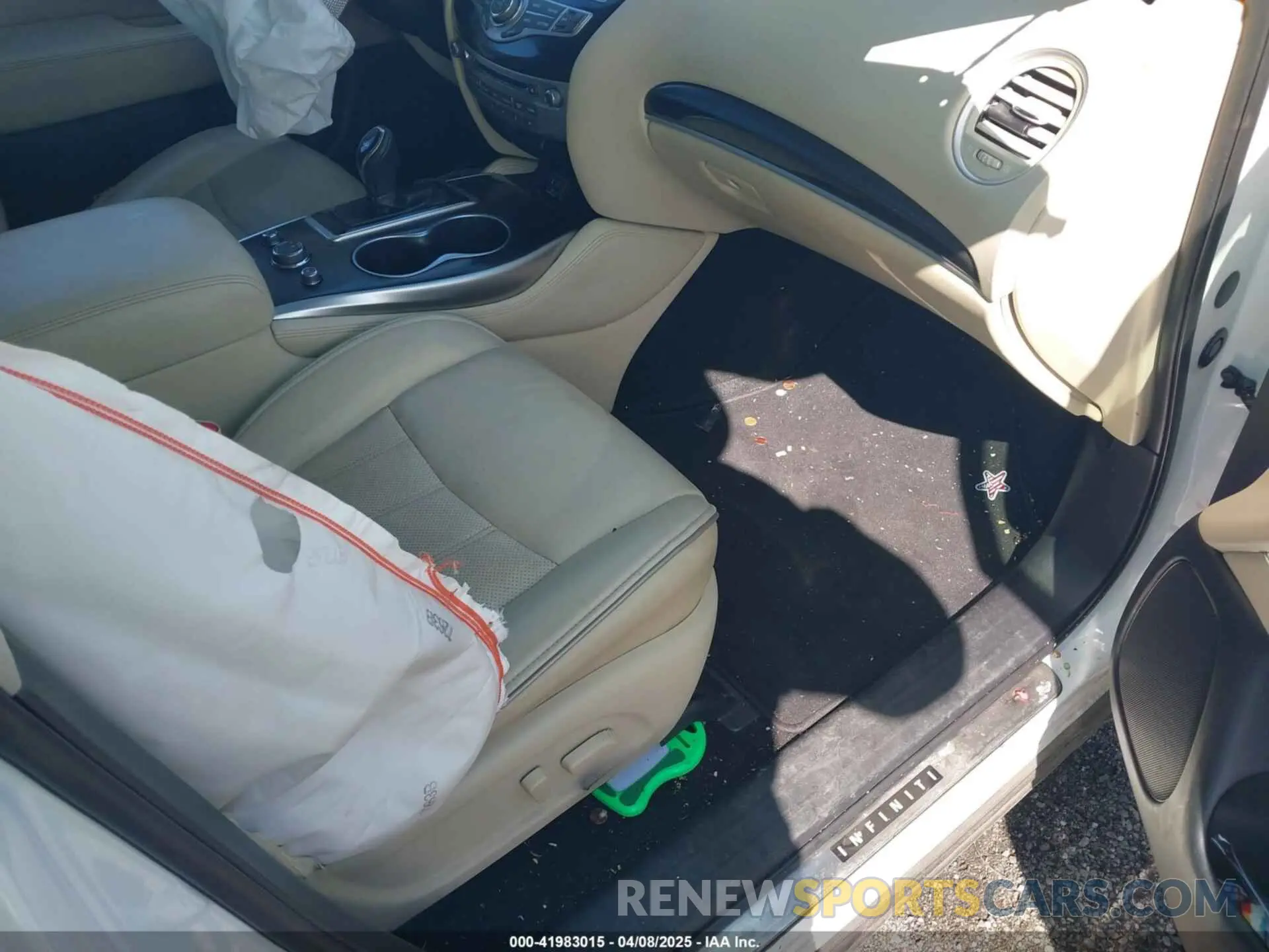 5 fotografías del automóvil dañado 5N1DL0MM4KC521533 INFINITI QX60 2019
