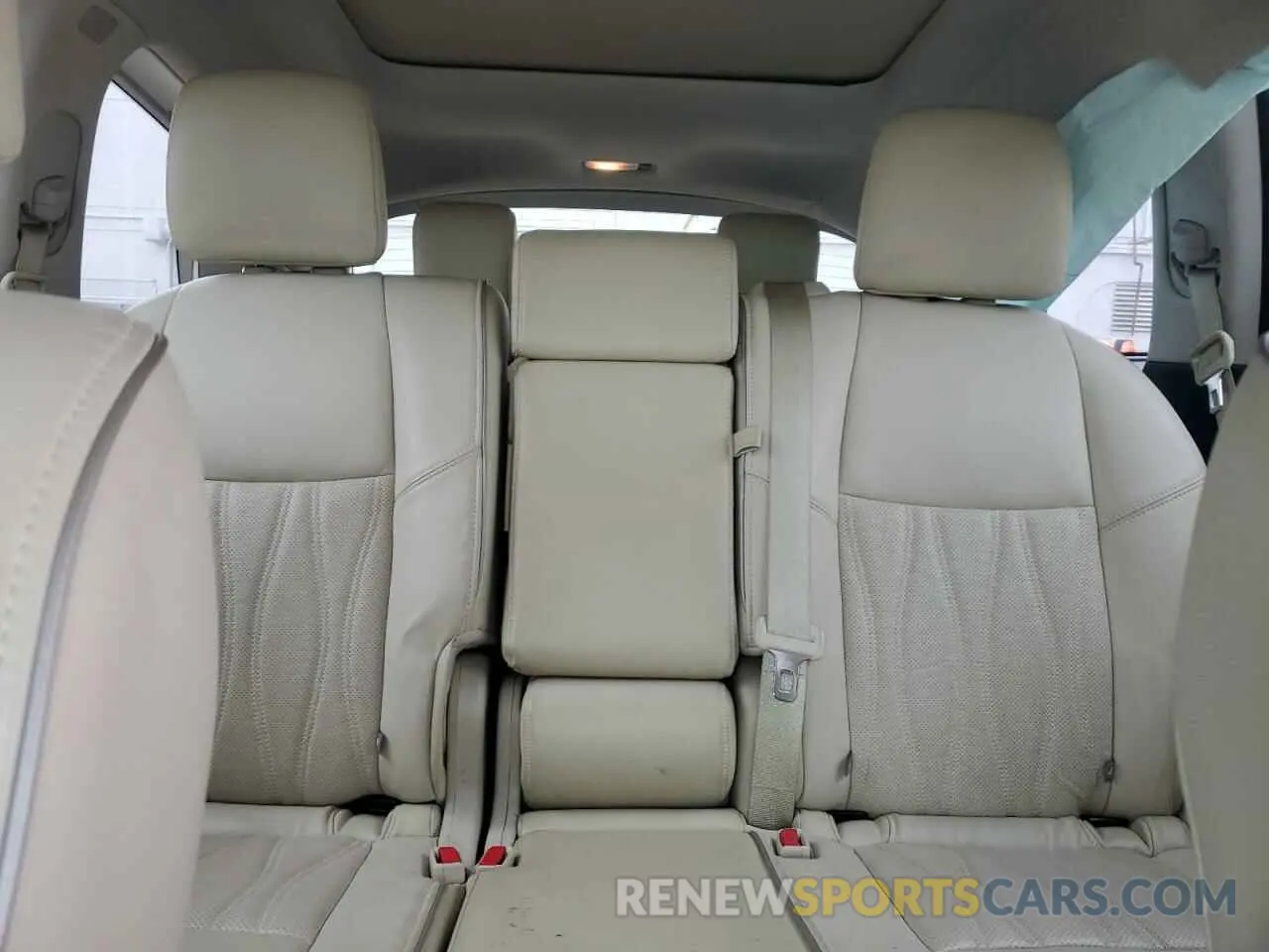 10 fotografías del automóvil dañado 5N1DL0MM7KC523230 INFINITI QX60 2019