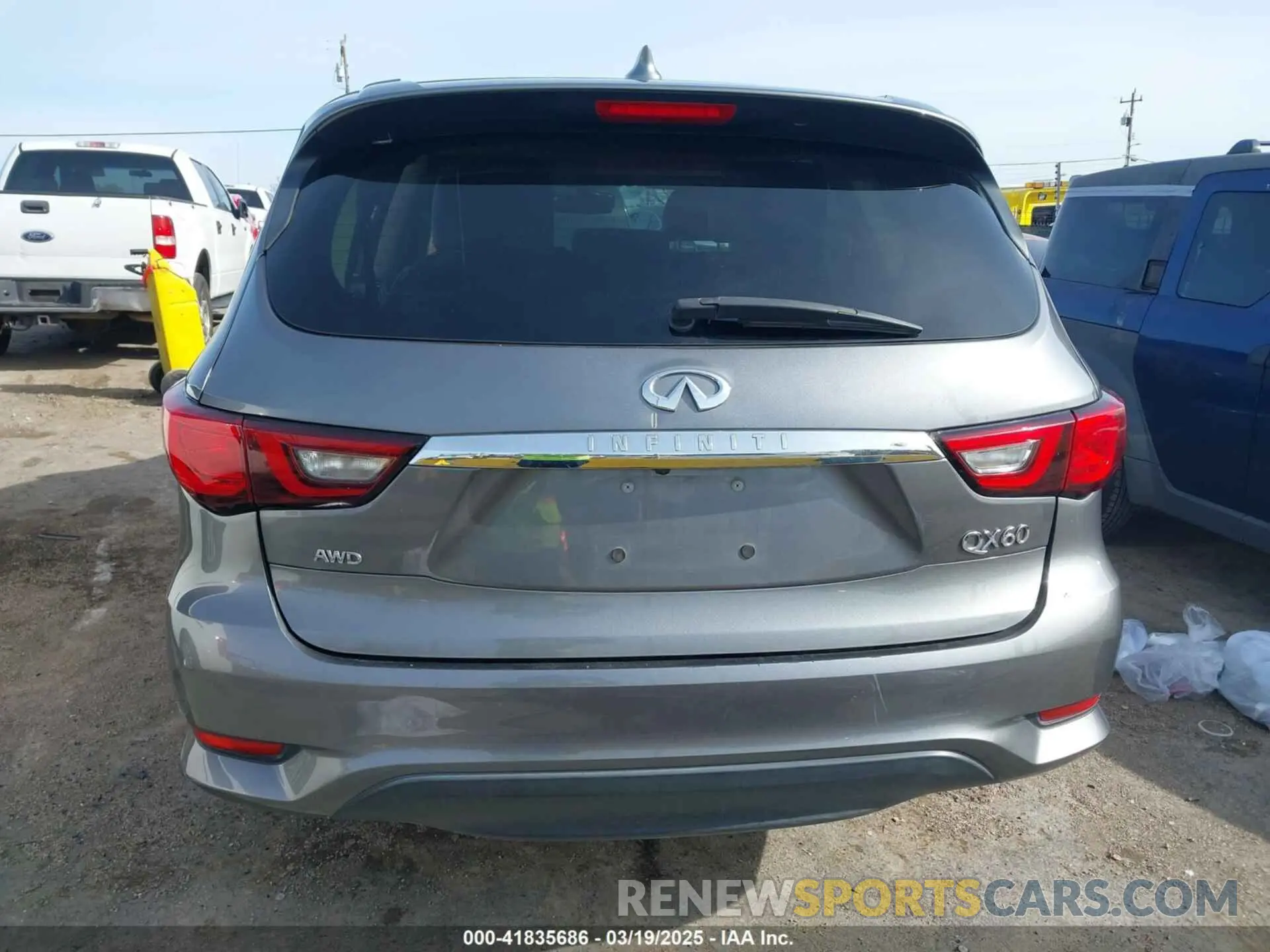 16 fotografías del automóvil dañado 5N1DL0MM7KC552081 INFINITI QX60 2019