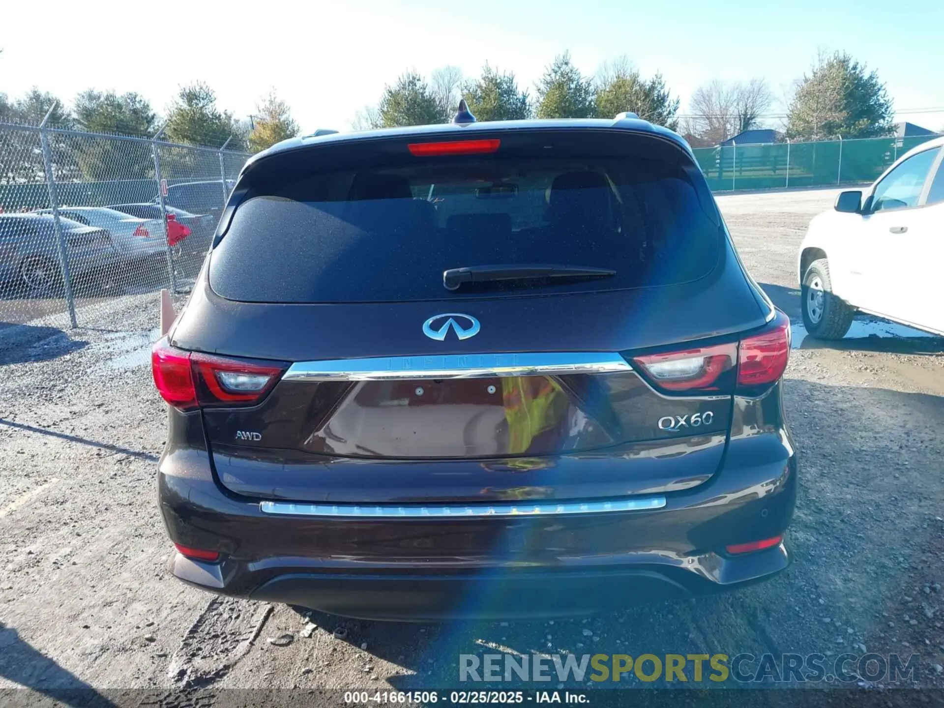 17 fotografías del automóvil dañado 5N1DL0MM8KC555829 INFINITI QX60 2019