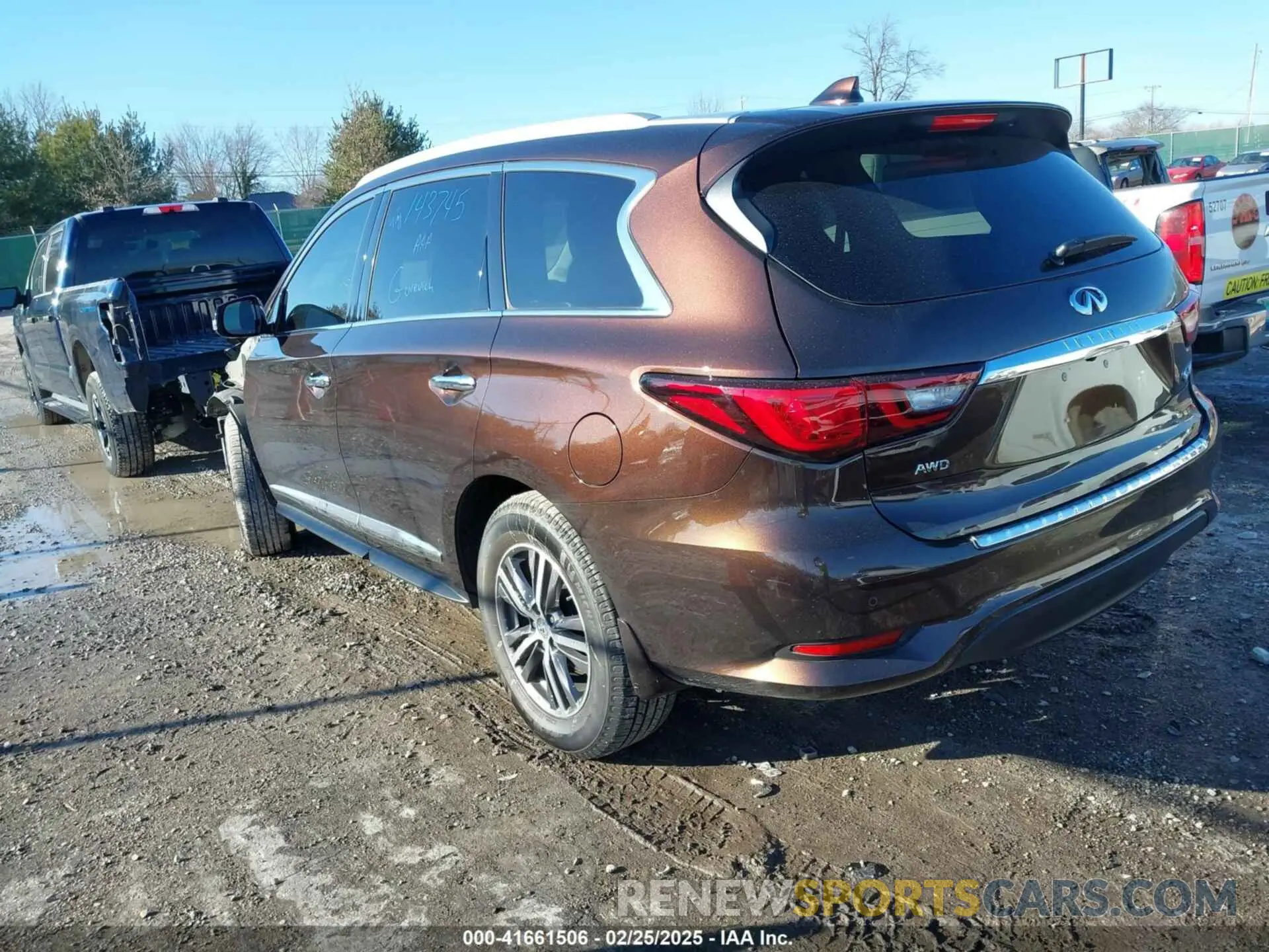 3 fotografías del automóvil dañado 5N1DL0MM8KC555829 INFINITI QX60 2019