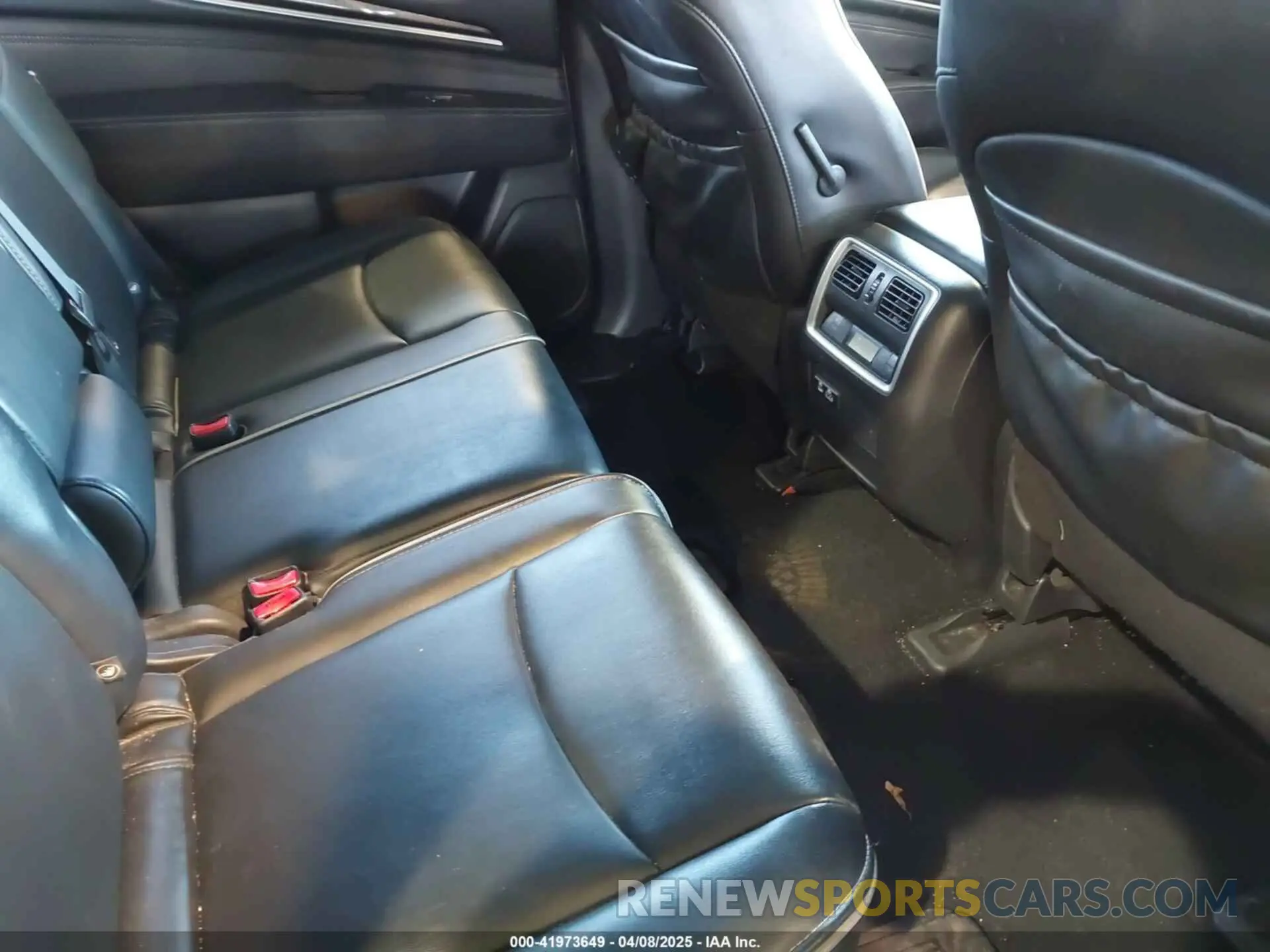 8 fotografías del automóvil dañado 5N1DL0MM8KC558679 INFINITI QX60 2019