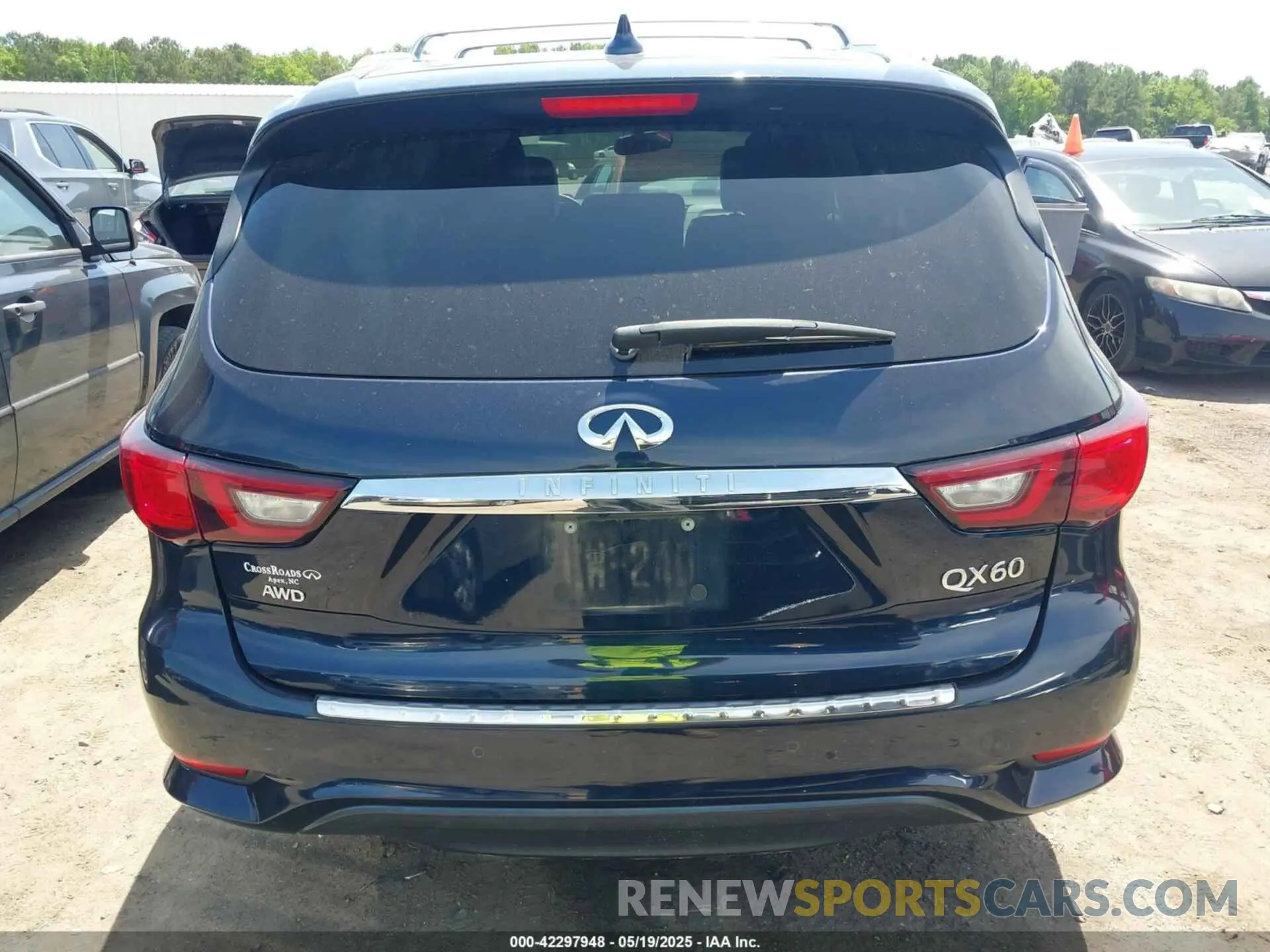 16 fotografías del automóvil dañado 5N1DL0MM8KC558892 INFINITI QX60 2019