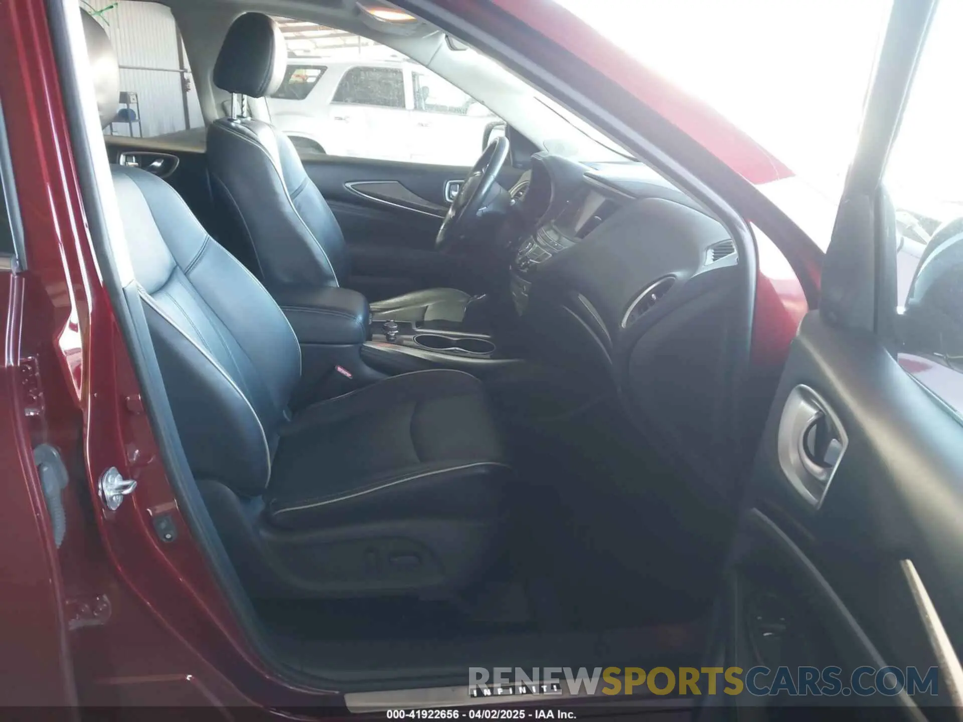 5 fotografías del automóvil dañado 5N1DL0MMXKC506230 INFINITI QX60 2019