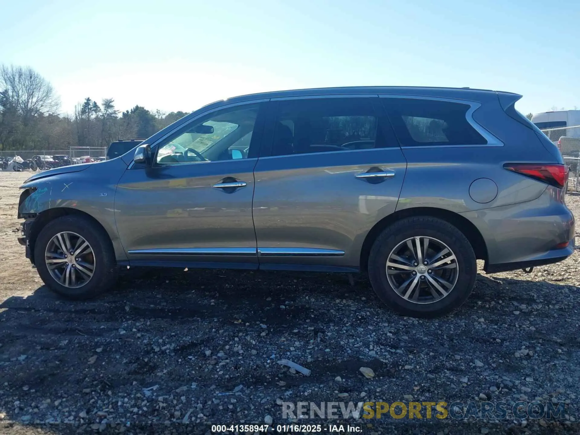 15 fotografías del automóvil dañado 5N1DL0MN1KC568480 INFINITI QX60 2019
