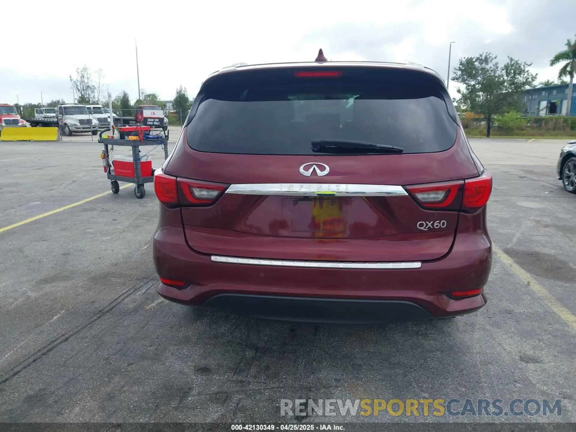 16 fotografías del automóvil dañado 5N1DL0MN3KC502044 INFINITI QX60 2019