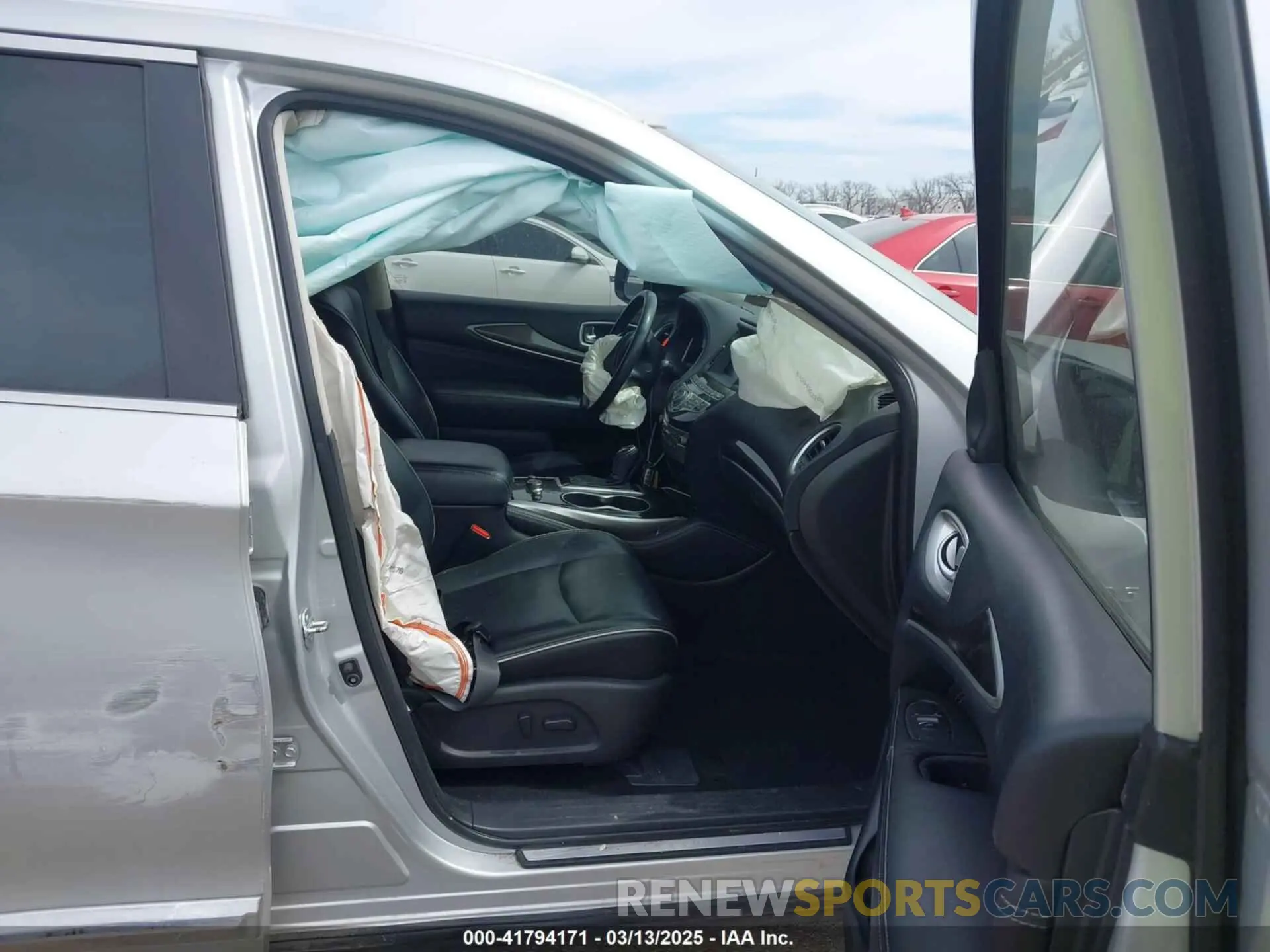 5 fotografías del automóvil dañado 5N1DL0MN3KC548764 INFINITI QX60 2019