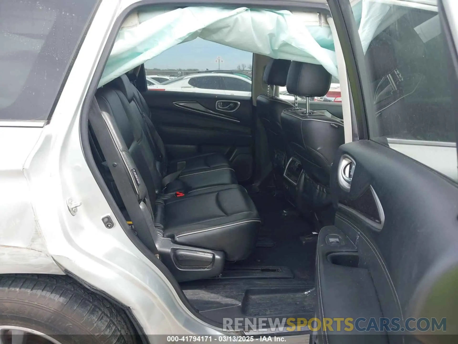 8 fotografías del automóvil dañado 5N1DL0MN3KC548764 INFINITI QX60 2019