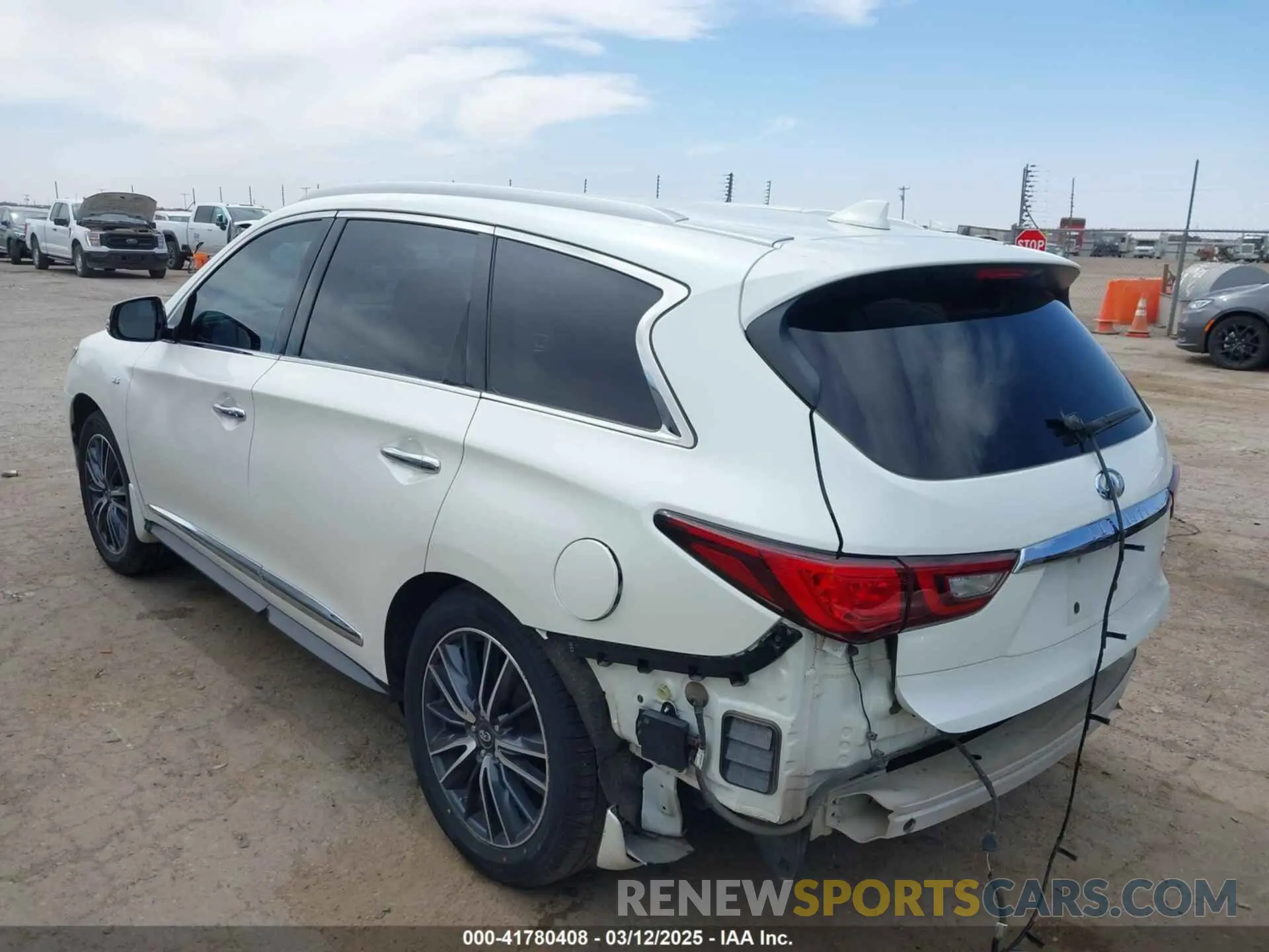 3 fotografías del automóvil dañado 5N1DL0MN5KC503552 INFINITI QX60 2019