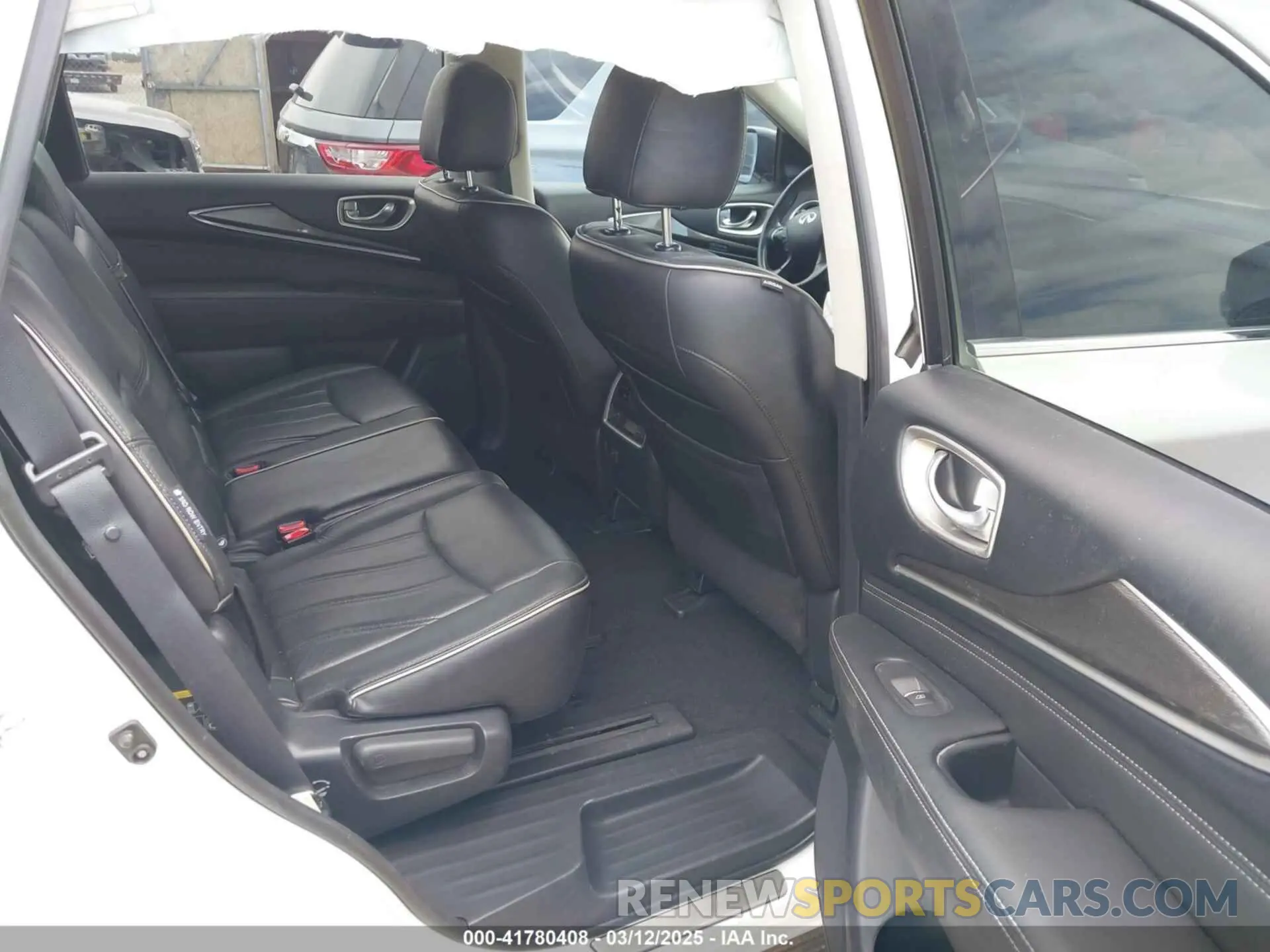 8 fotografías del automóvil dañado 5N1DL0MN5KC503552 INFINITI QX60 2019