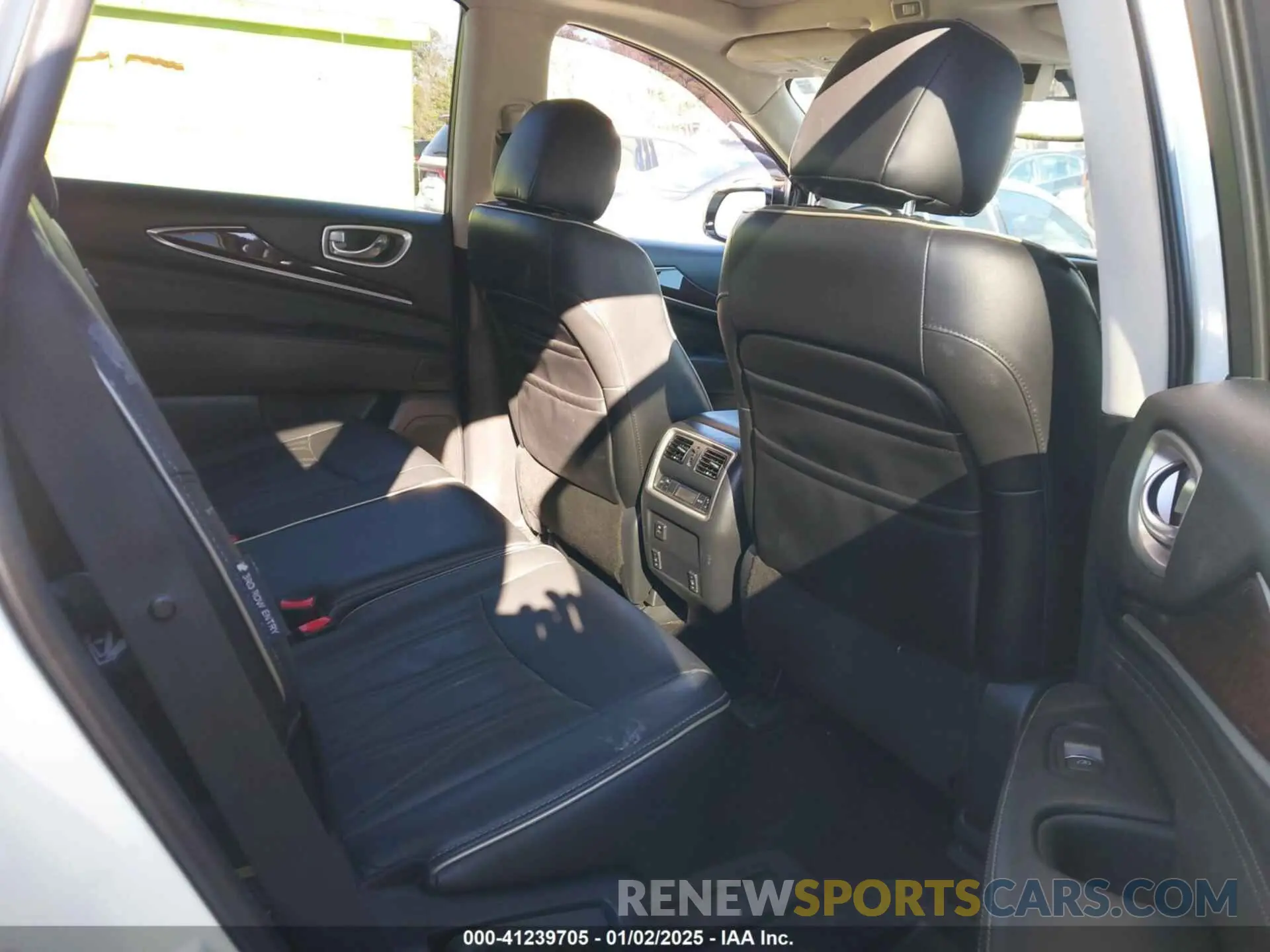 8 fotografías del automóvil dañado 5N1DL0MN6KC508551 INFINITI QX60 2019