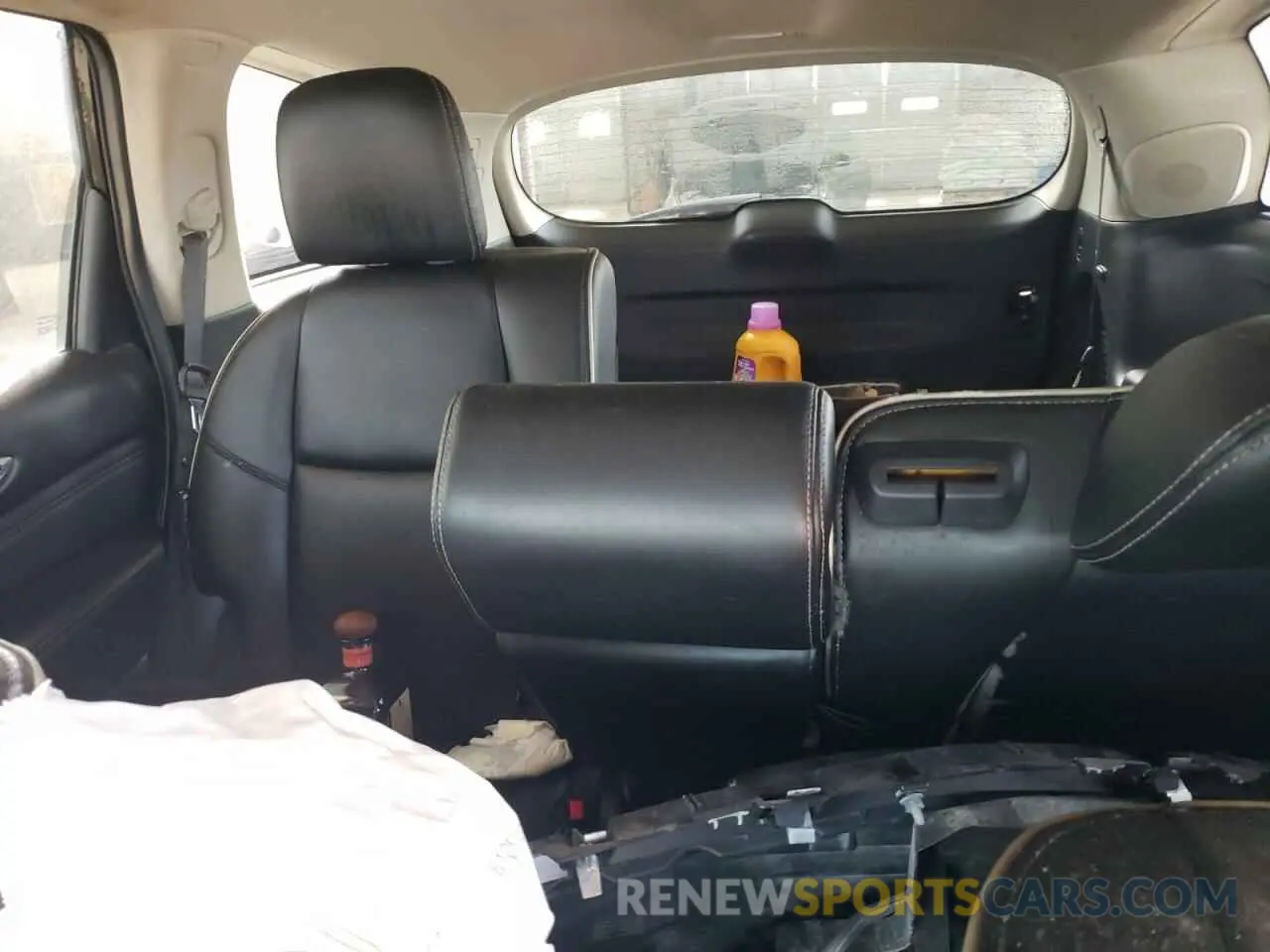 10 fotografías del automóvil dañado 5N1DL0MN6KC533739 INFINITI QX60 2019