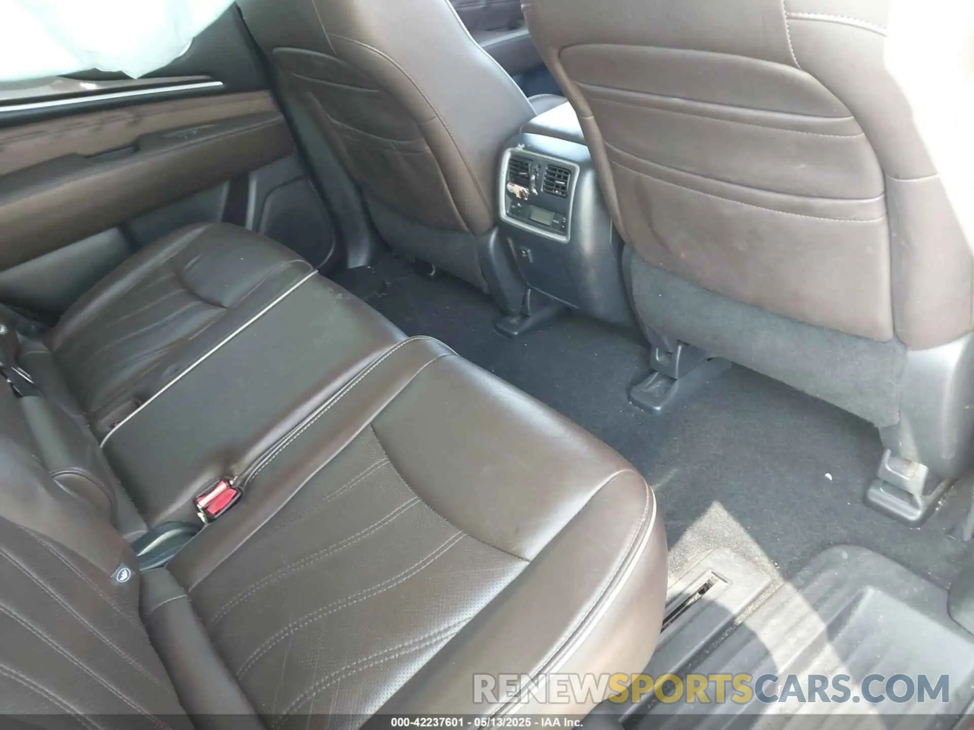 8 fotografías del automóvil dañado 5N1DL0MN8KC501651 INFINITI QX60 2019