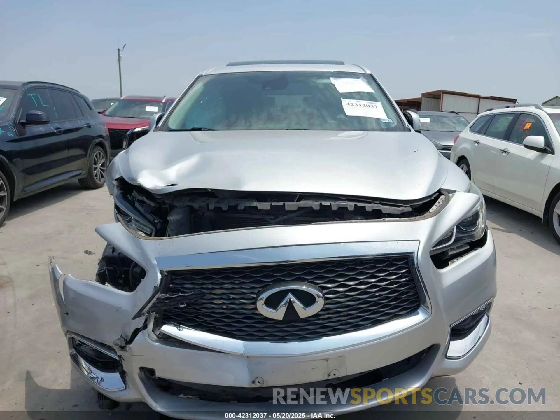 12 fotografías del automóvil dañado 5N1DL0MN8KC548730 INFINITI QX60 2019