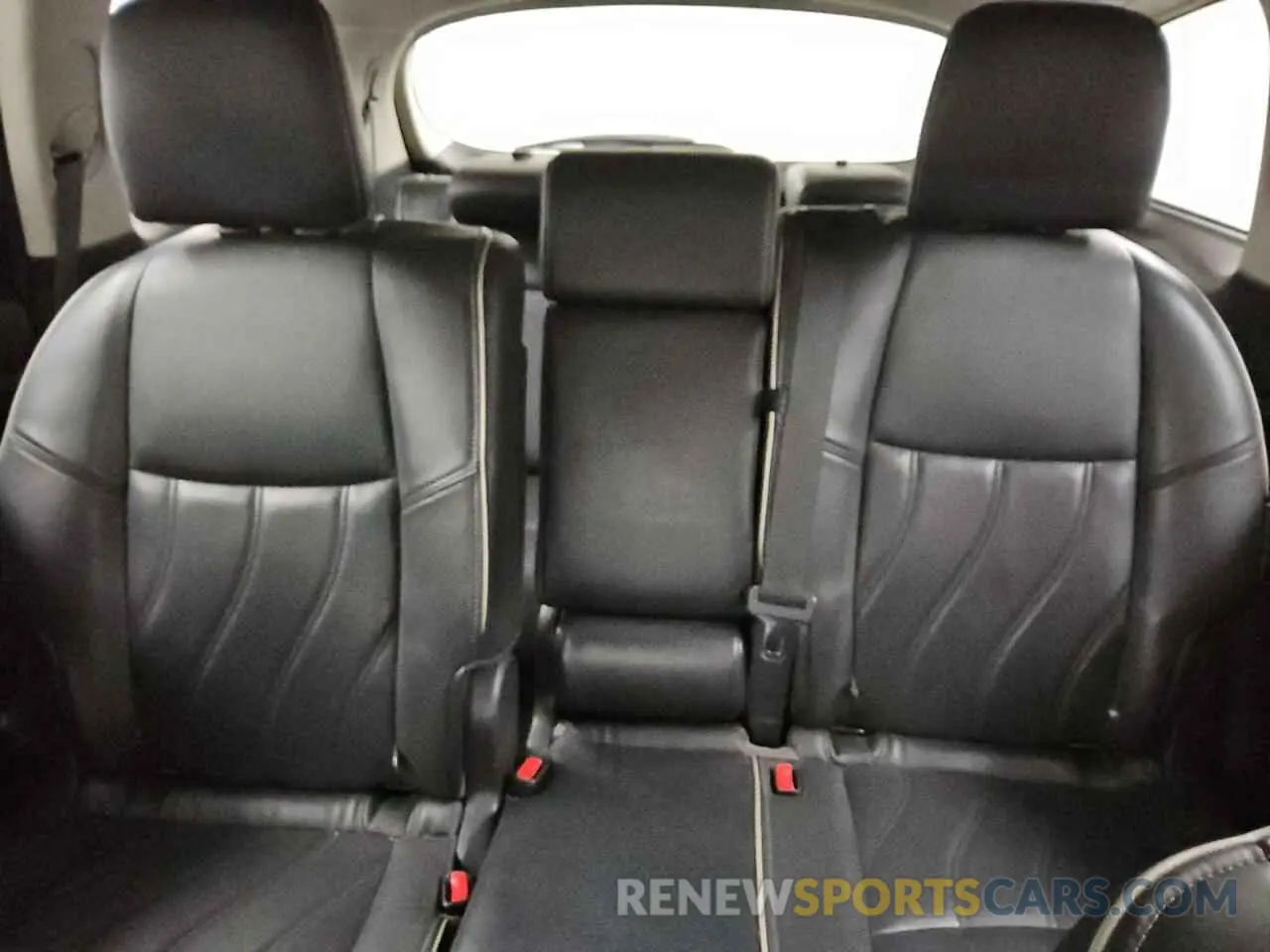 10 fotografías del automóvil dañado 5N1DL0MN9KC530401 INFINITI QX60 2019