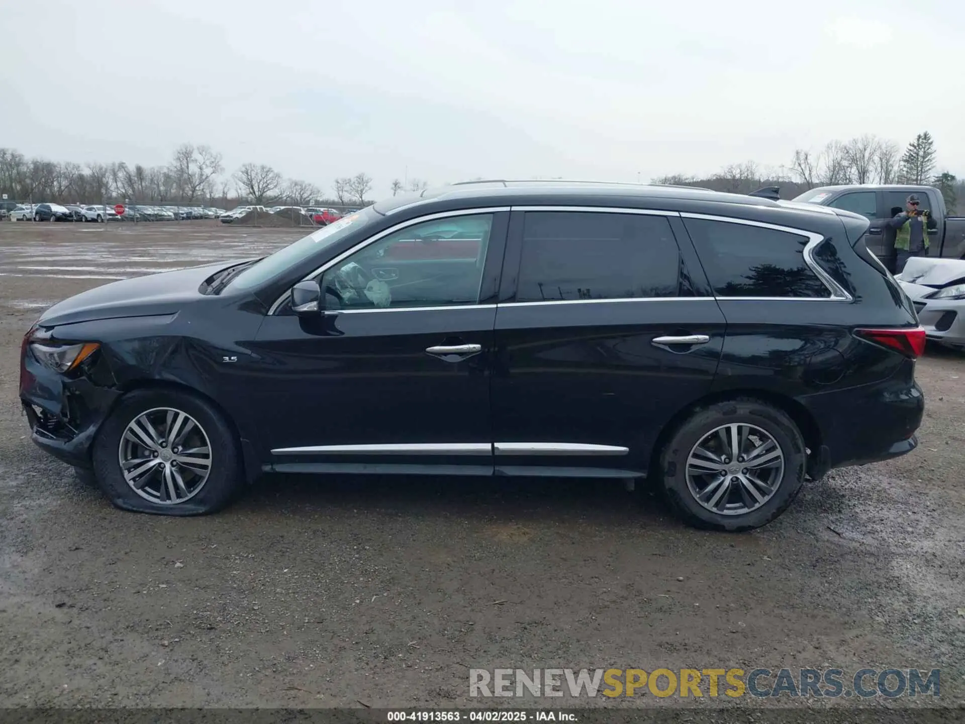 14 fotografías del automóvil dañado 5N1DL0MM2LC514730 INFINITI QX60 2020