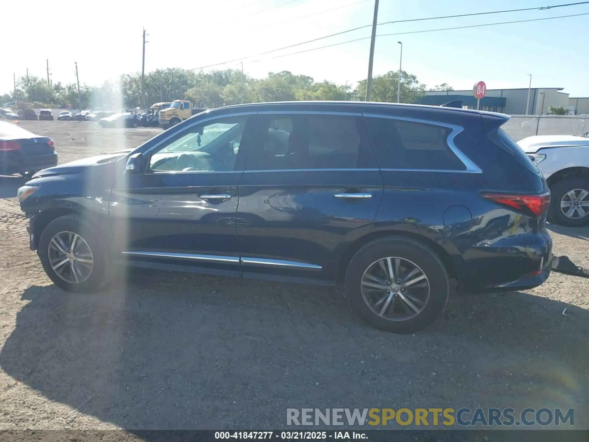 14 fotografías del automóvil dañado 5N1DL0MMXLC526804 INFINITI QX60 2020