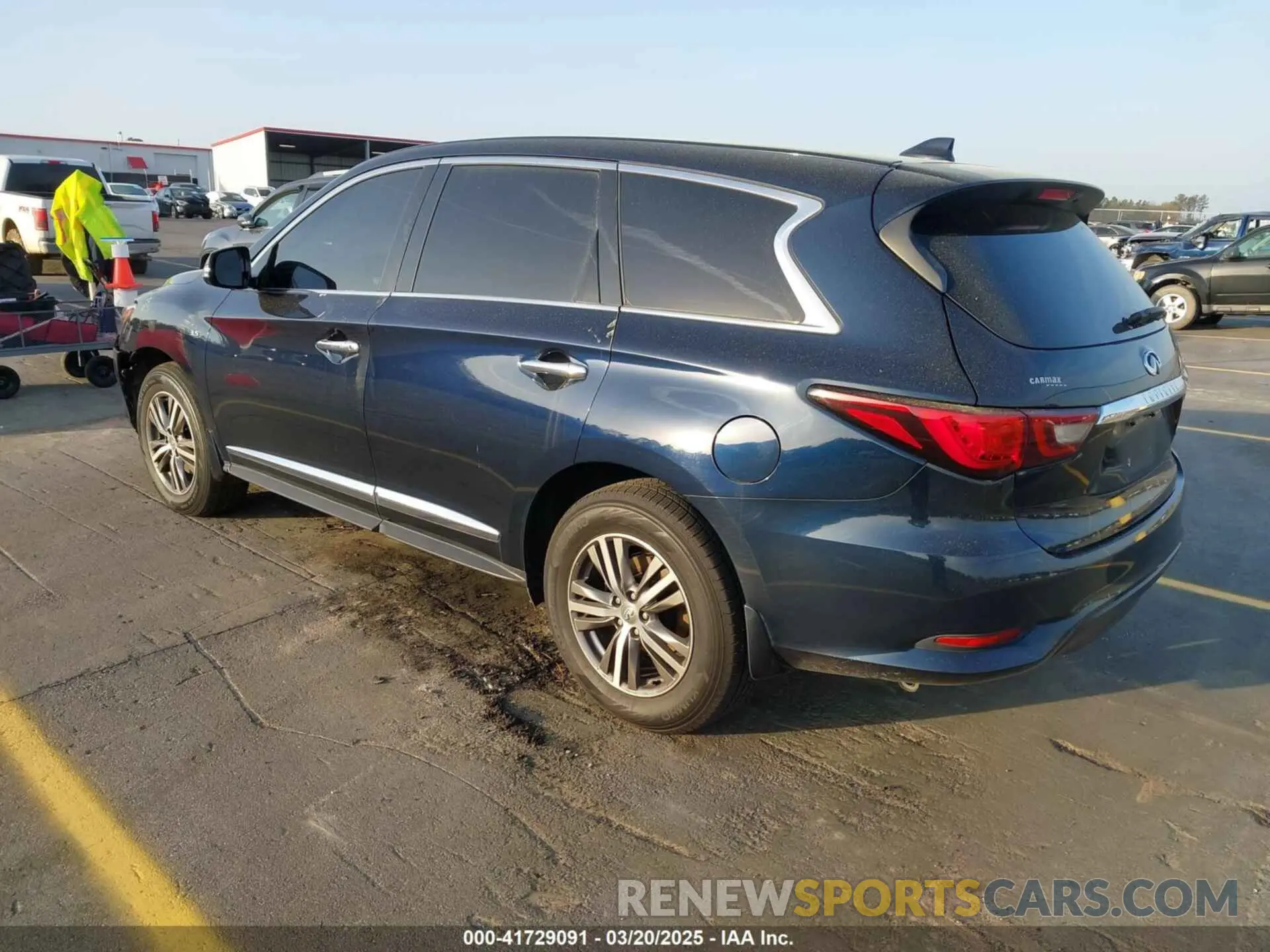 3 fotografías del automóvil dañado 5N1DL0MN1LC501086 INFINITI QX60 2020