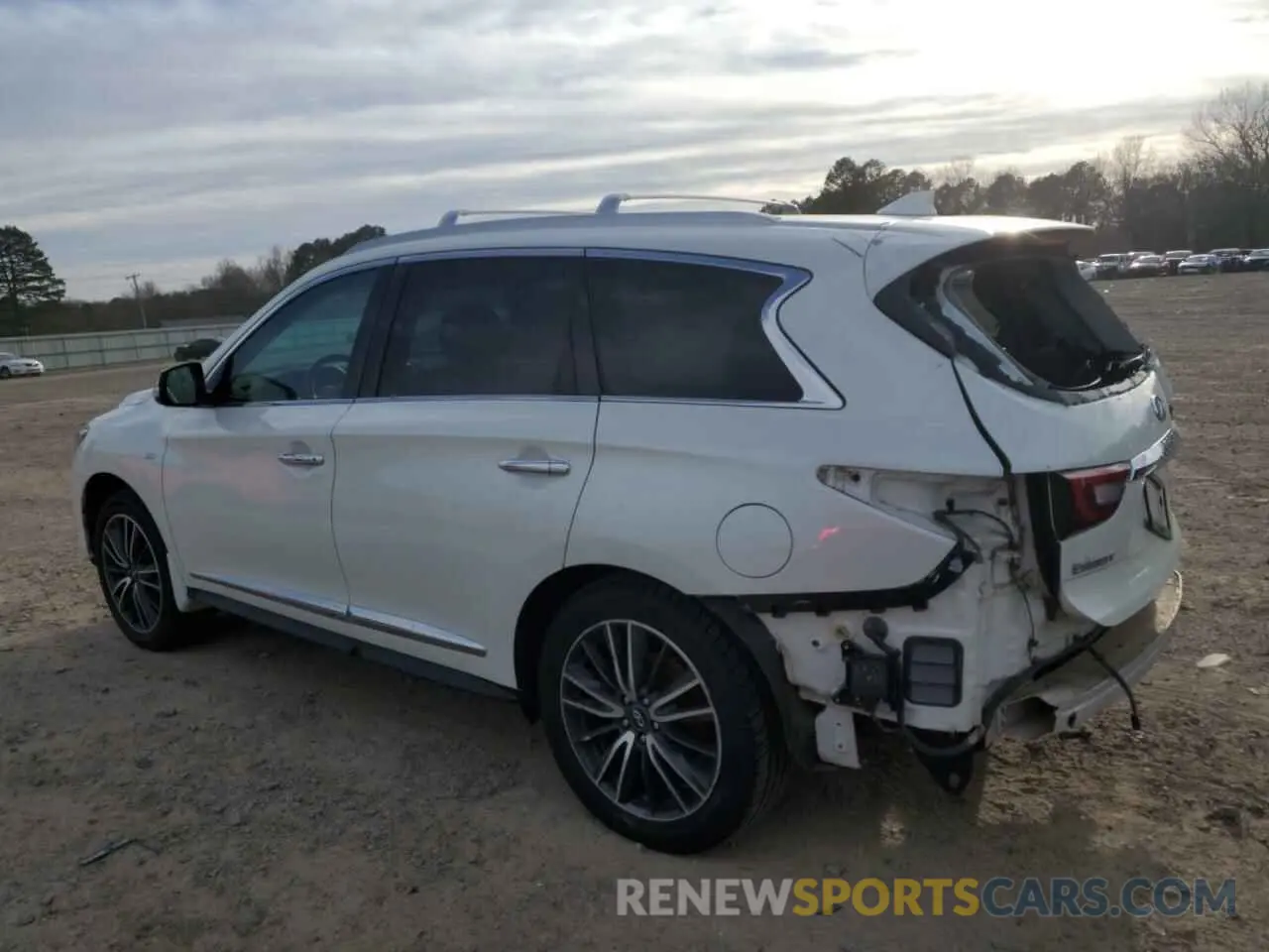 2 fotografías del automóvil dañado 5N1DL0MN1LC546769 INFINITI QX60 2020