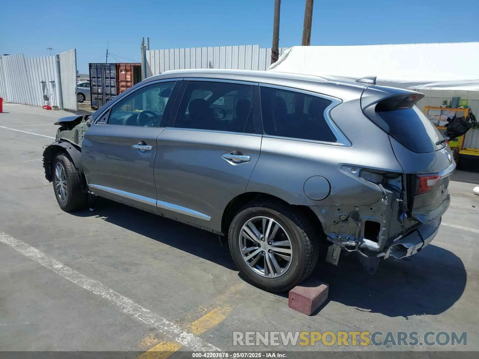 3 fotografías del automóvil dañado 5N1DL0MN2LC500741 INFINITI QX60 2020