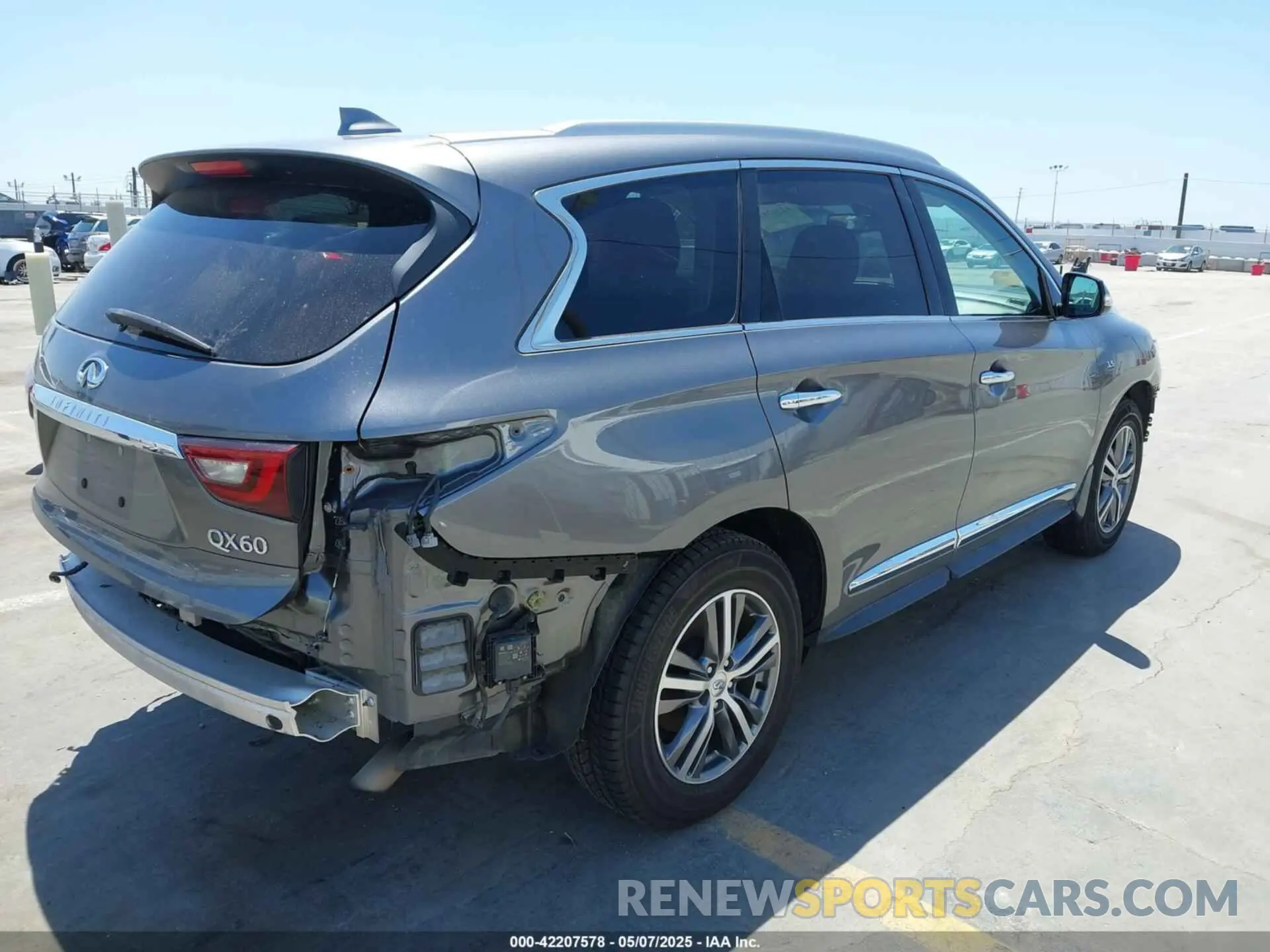 4 fotografías del automóvil dañado 5N1DL0MN2LC500741 INFINITI QX60 2020