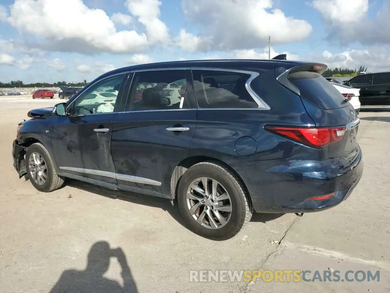 2 fotografías del automóvil dañado 5N1DL0MN4LC533773 INFINITI QX60 2020