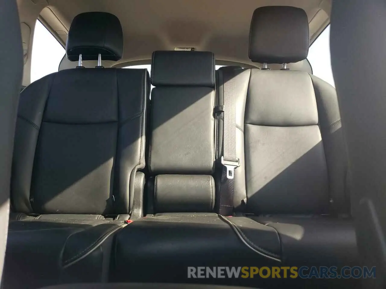10 fotografías del automóvil dañado 5N1DL0MN8LC516863 INFINITI QX60 2020