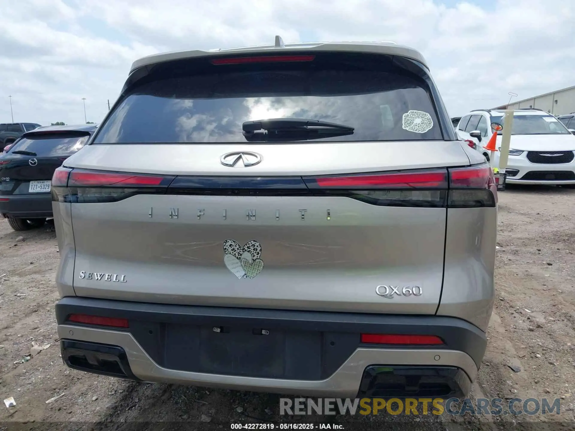 17 fotografías del automóvil dañado 5N1DL1FR8PC354793 INFINITI QX60 2023