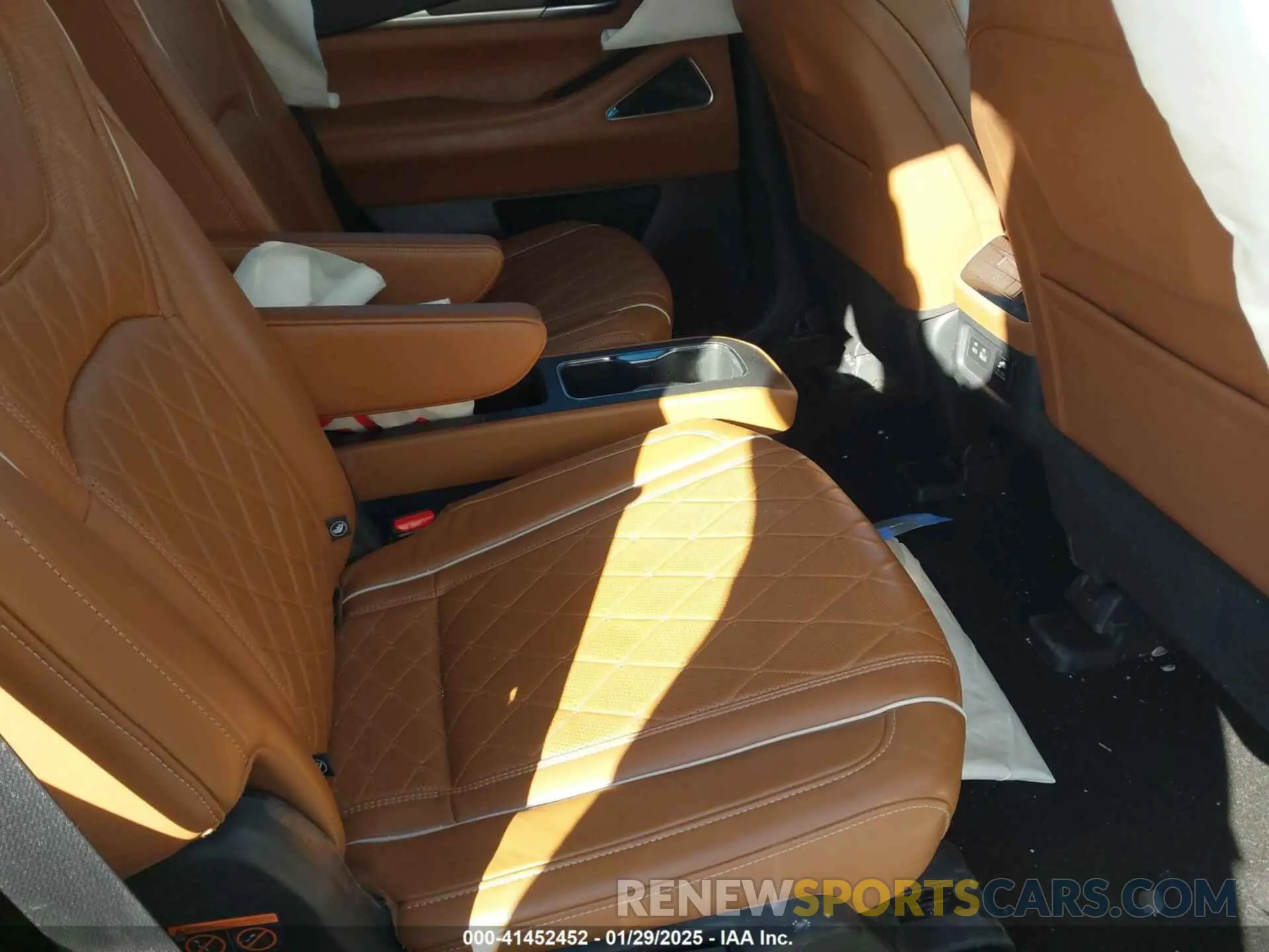 8 fotografías del automóvil dañado 5N1DL1HU8RC331986 INFINITI QX60 2024