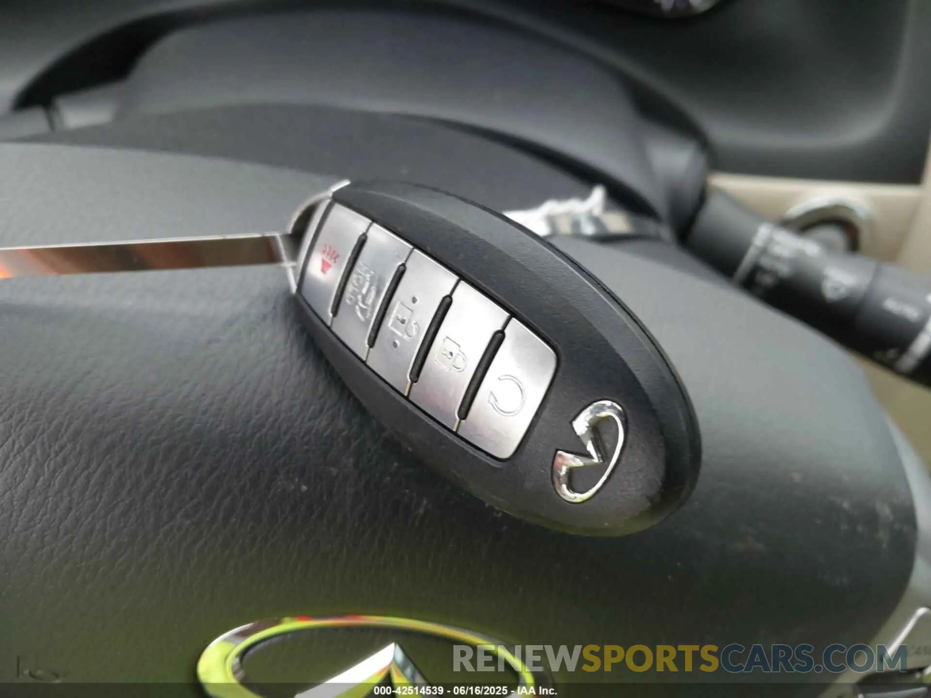 11 fotografías del automóvil dañado JN8AZ2ND2K9850281 INFINITI QX80 2019