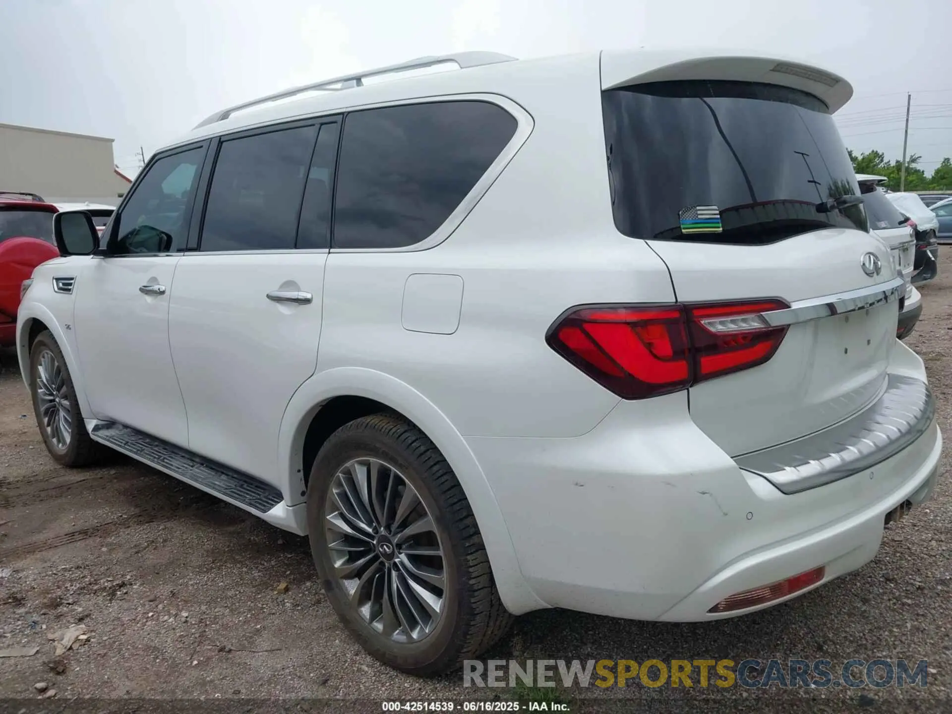 3 fotografías del automóvil dañado JN8AZ2ND2K9850281 INFINITI QX80 2019