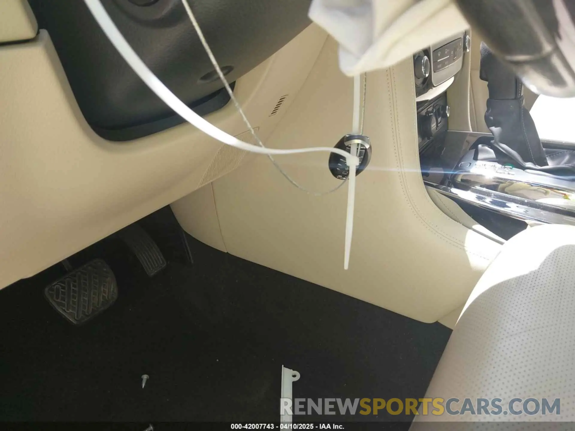 11 fotografías del automóvil dañado JN8AZ2NE5K9225656 INFINITI QX80 2019