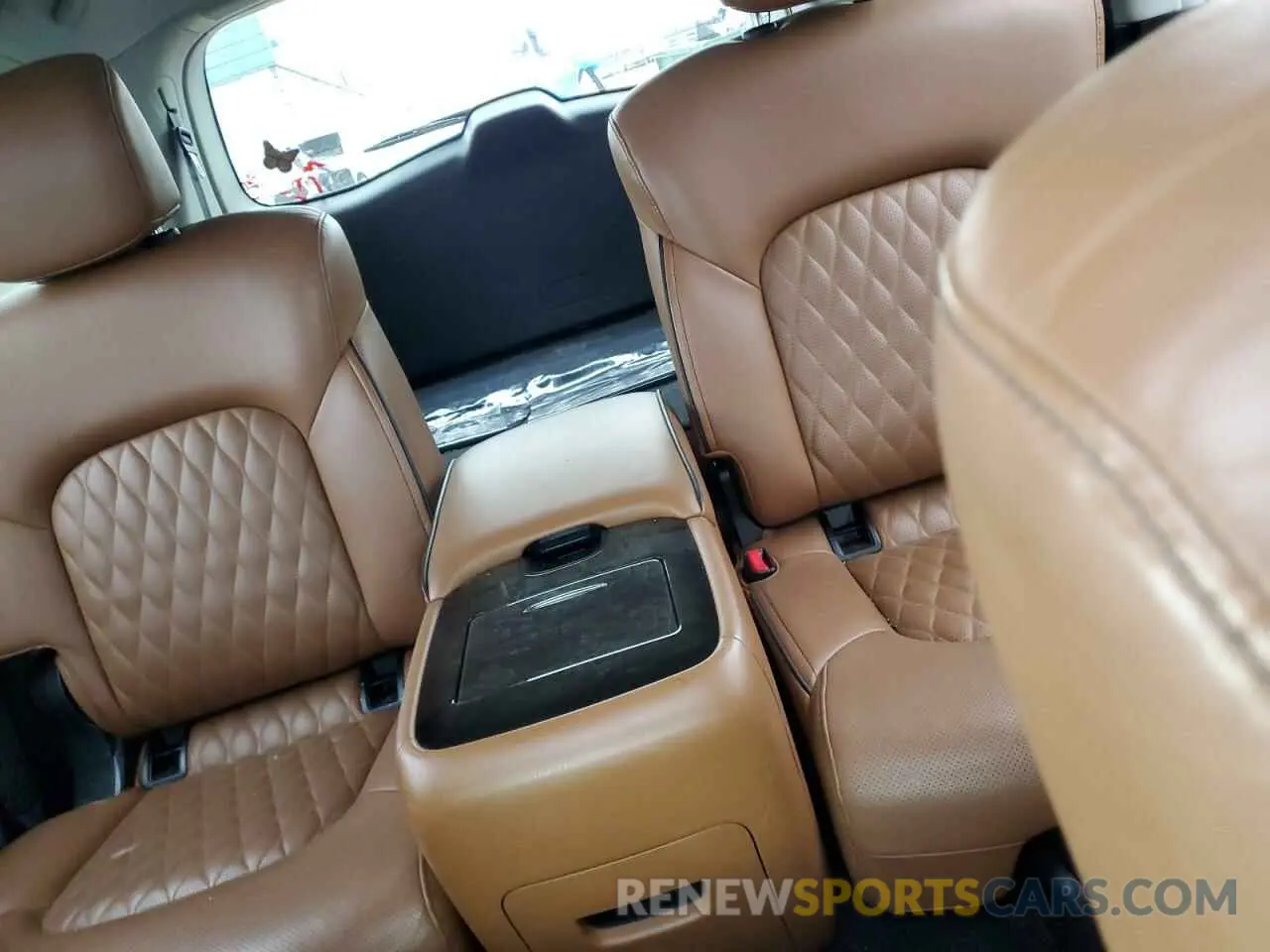 10 fotografías del automóvil dañado JN8AZ2NE5K9234907 INFINITI QX80 2019