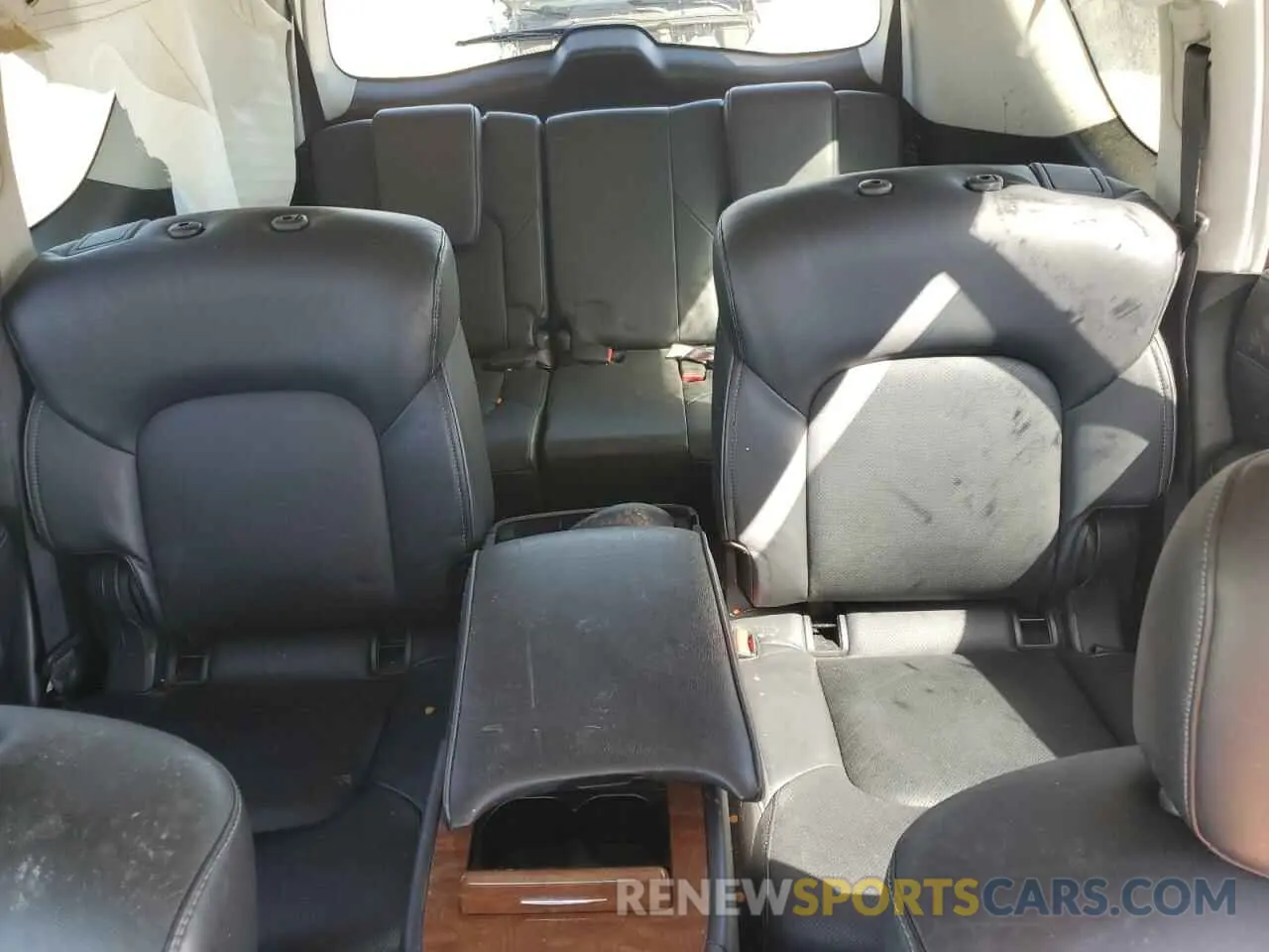 10 fotografías del automóvil dañado JN8AZ2NE9K9226485 INFINITI QX80 2019
