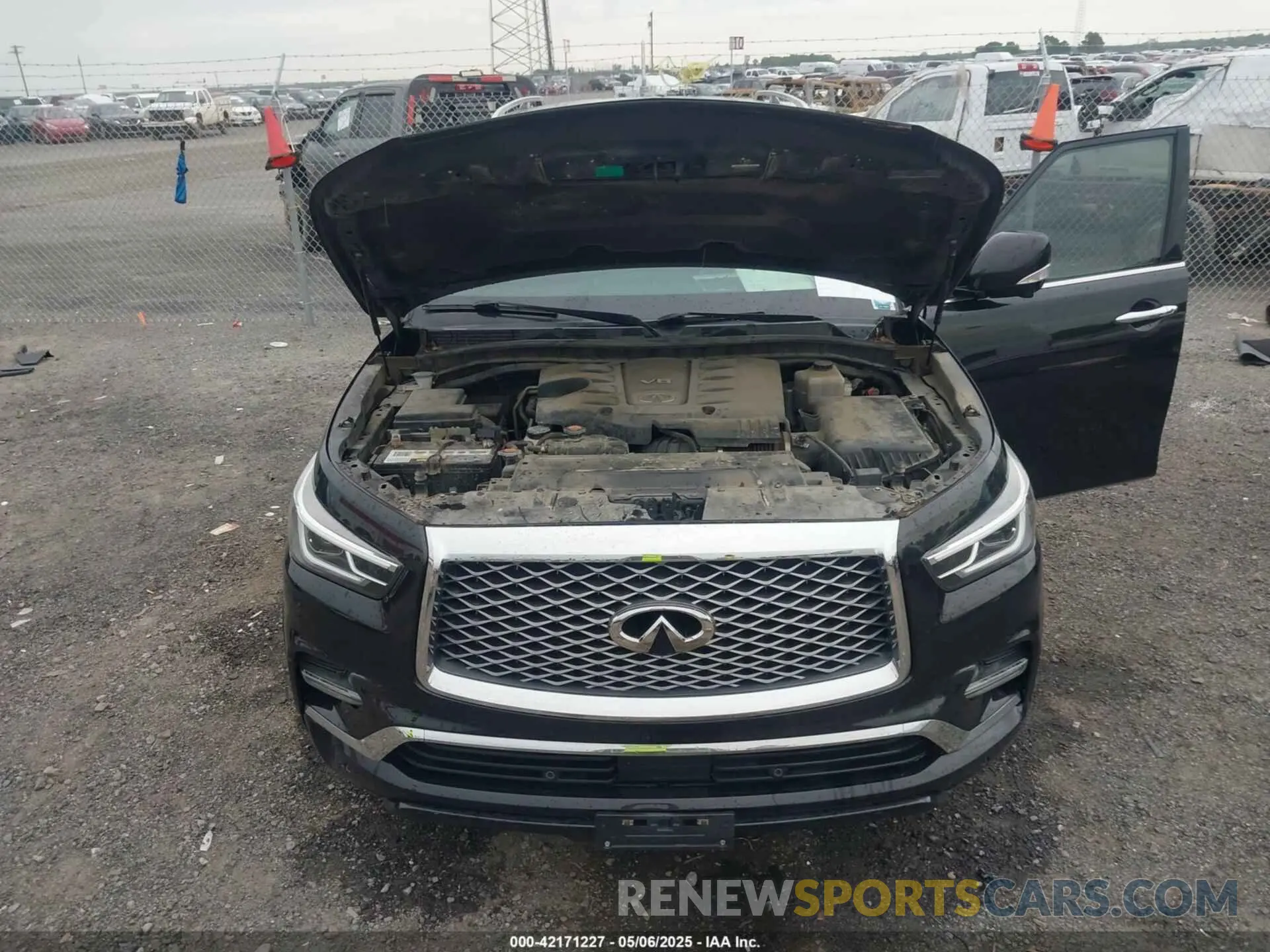 10 fotografías del automóvil dañado JN8AZ2NE9K9232450 INFINITI QX80 2019