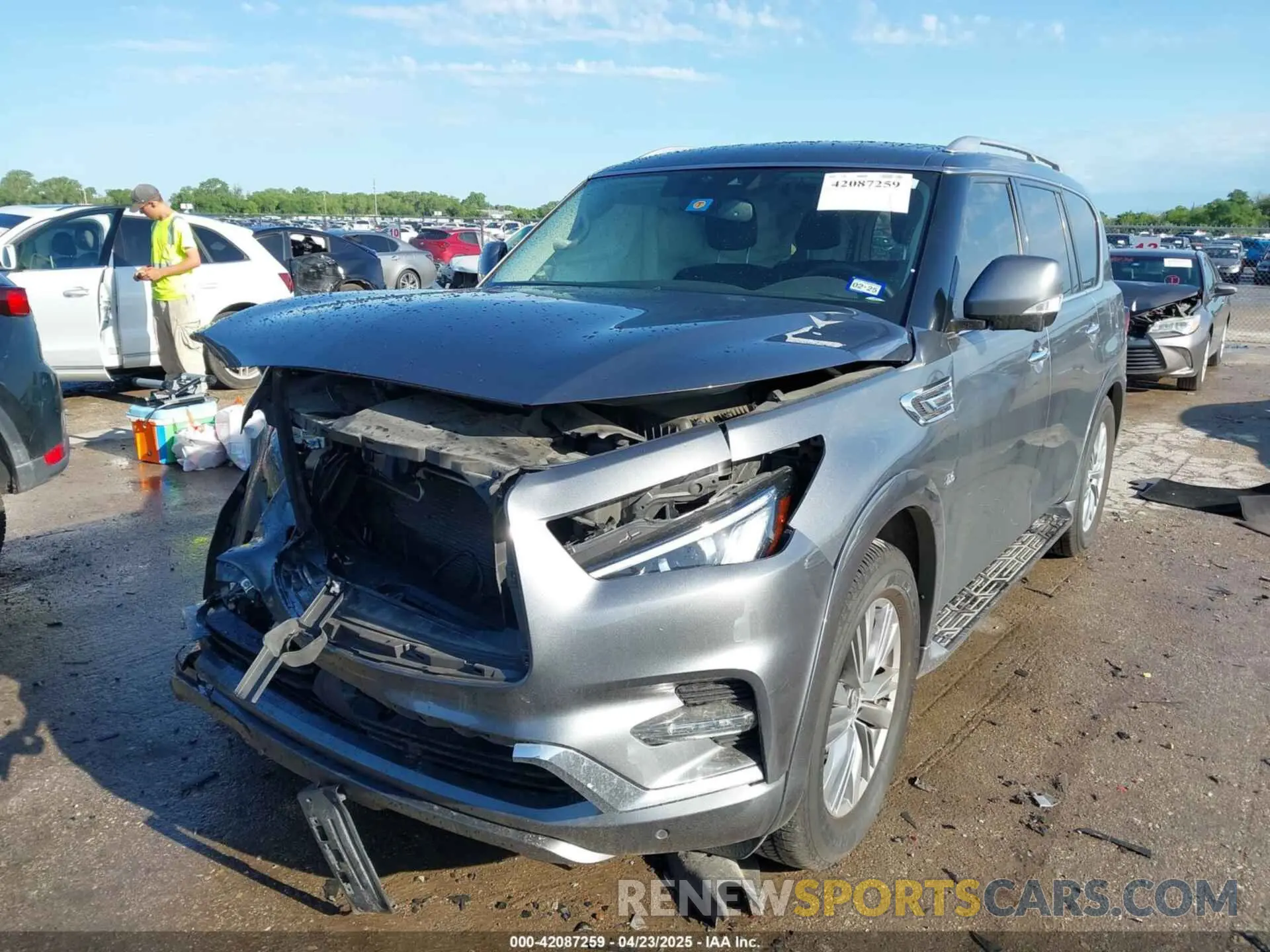 2 fotografías del automóvil dañado JN8AZ2NE9K9236577 INFINITI QX80 2019