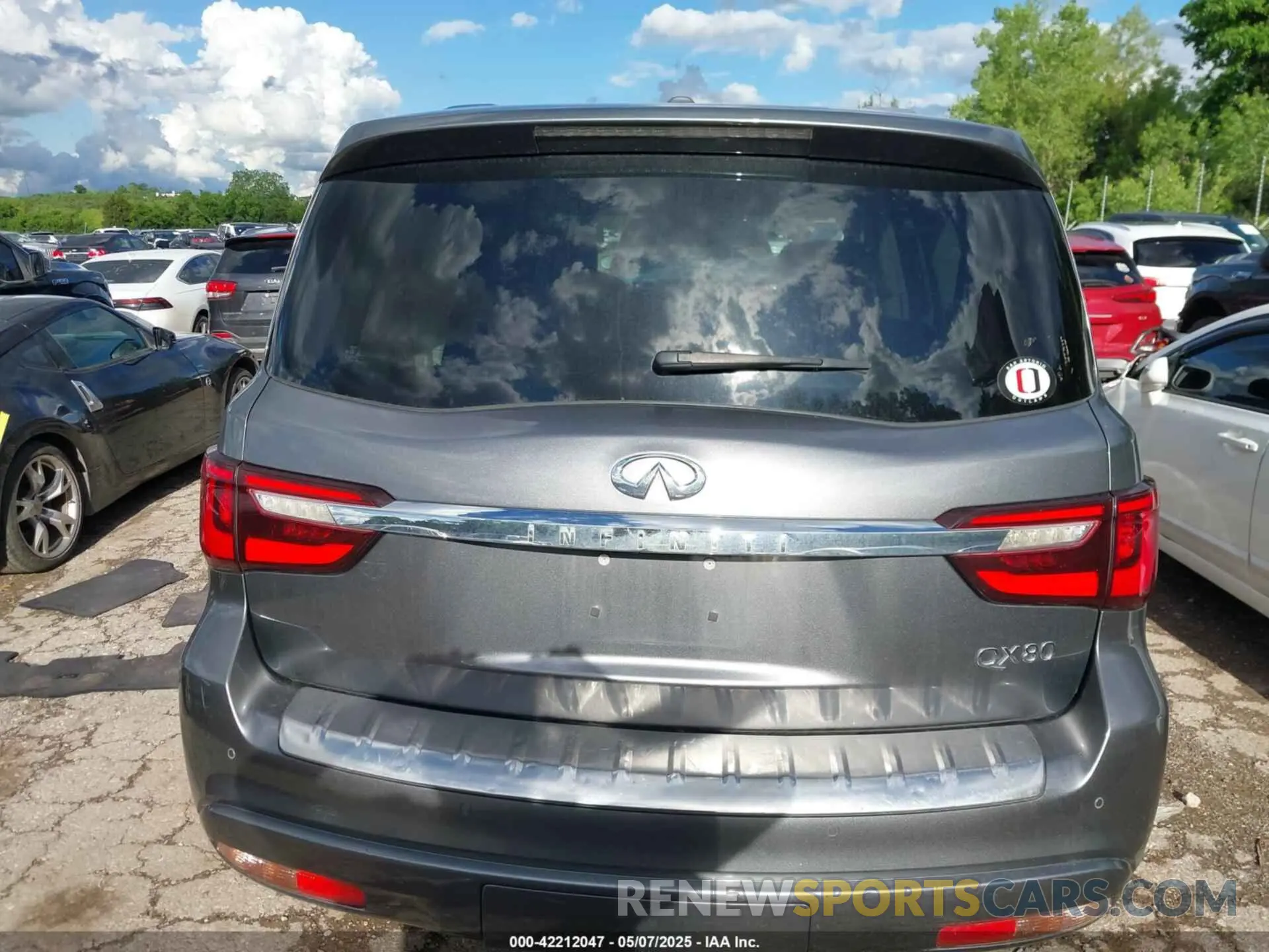 16 fotografías del automóvil dañado JN8AZ2NF2K9684426 INFINITI QX80 2019