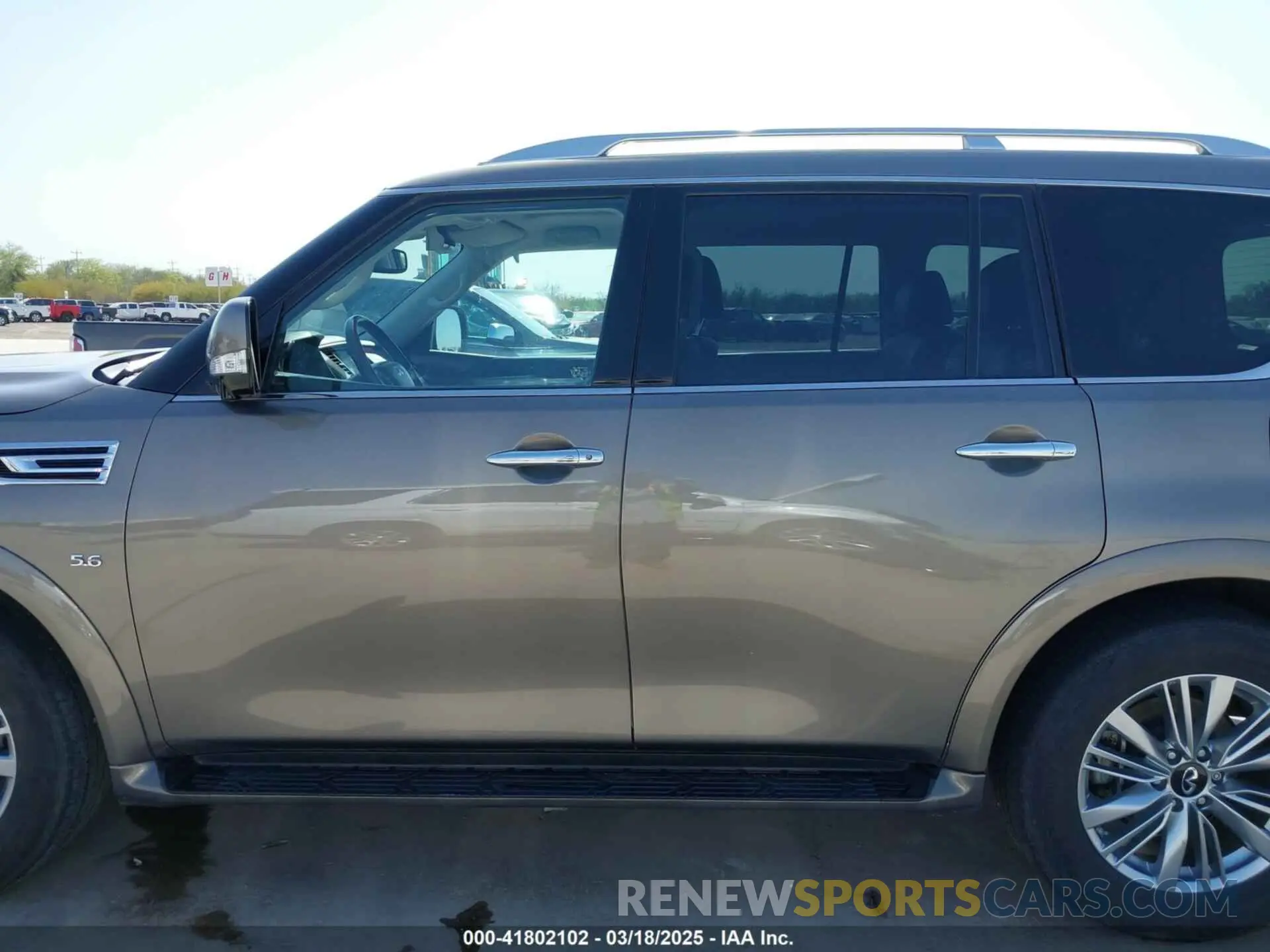 15 fotografías del automóvil dañado JN8AZ2NF3K9682281 INFINITI QX80 2019