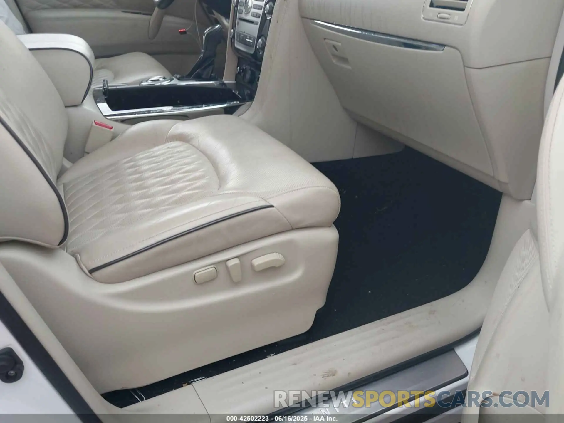 5 fotografías del automóvil dañado JN8AZ2NFXK9688644 INFINITI QX80 2019