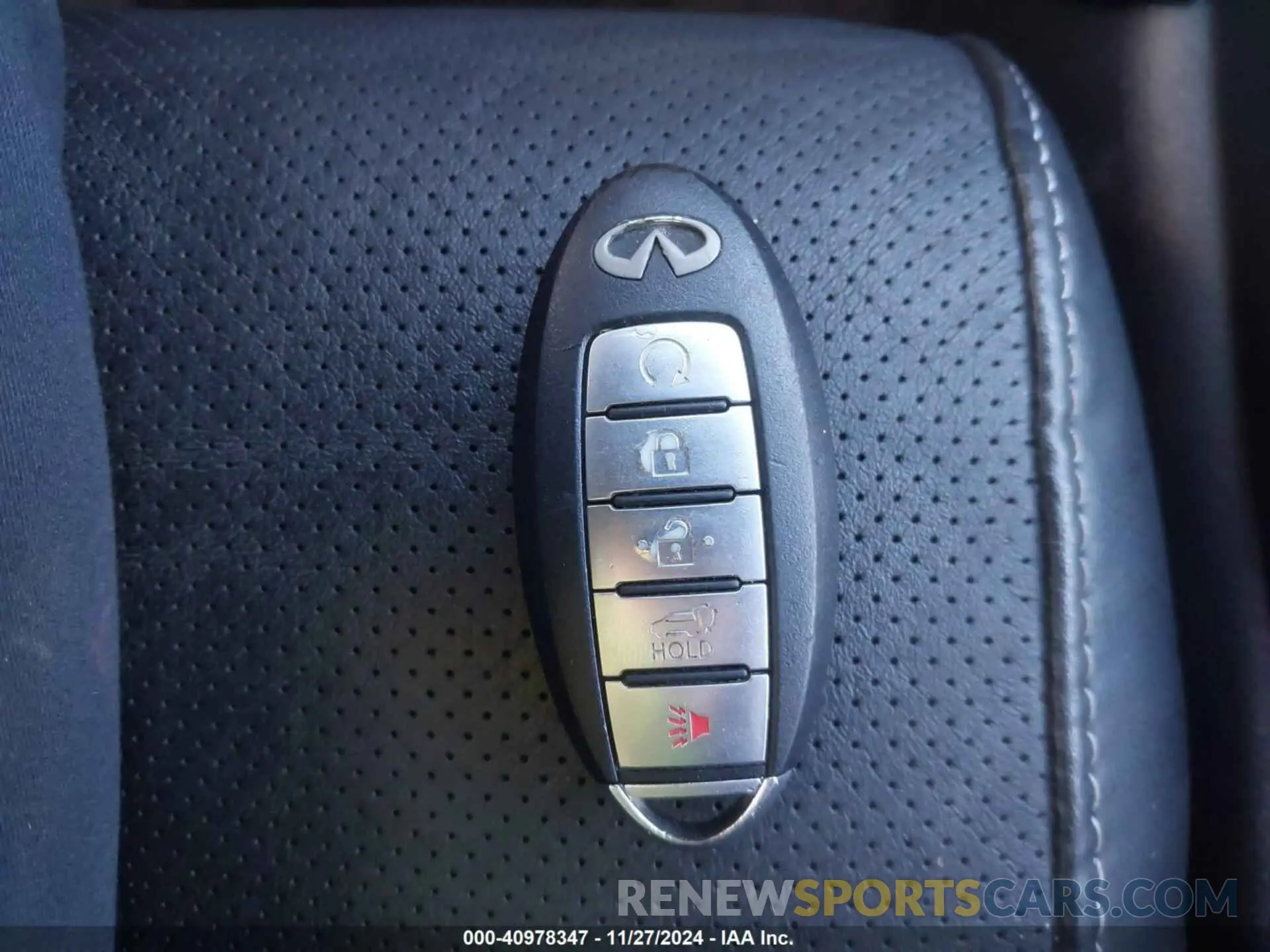 10 fotografías del automóvil dañado JN8AZ2NE8L9255722 INFINITI QX80 2020
