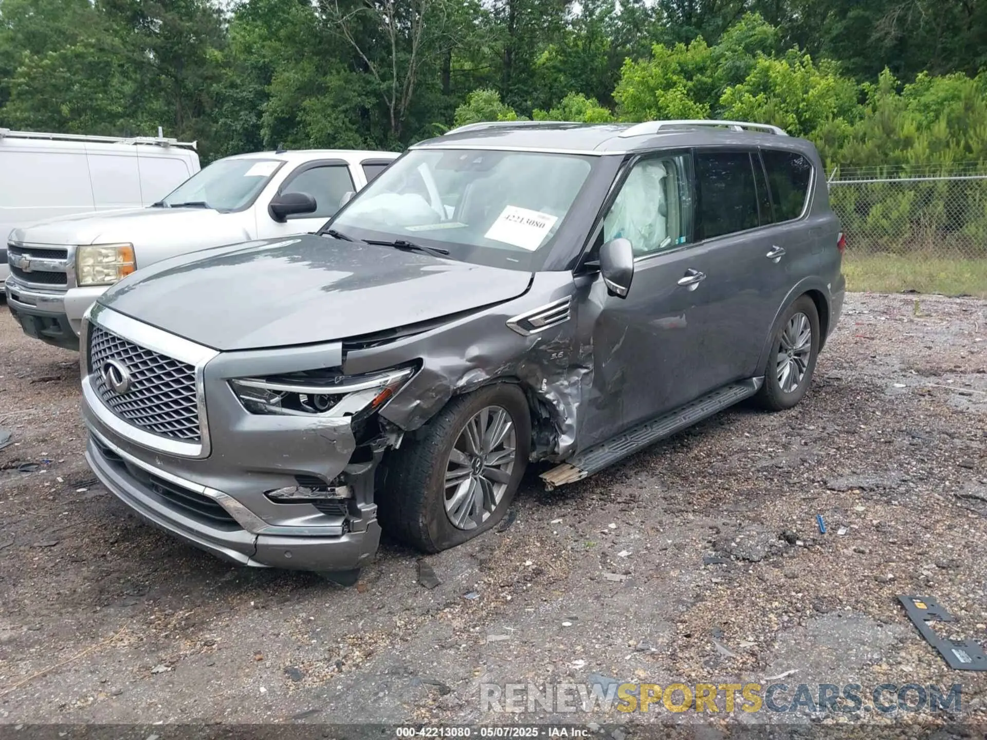 2 fotografías del automóvil dañado JN8AZ2NF5L9705321 INFINITI QX80 2020