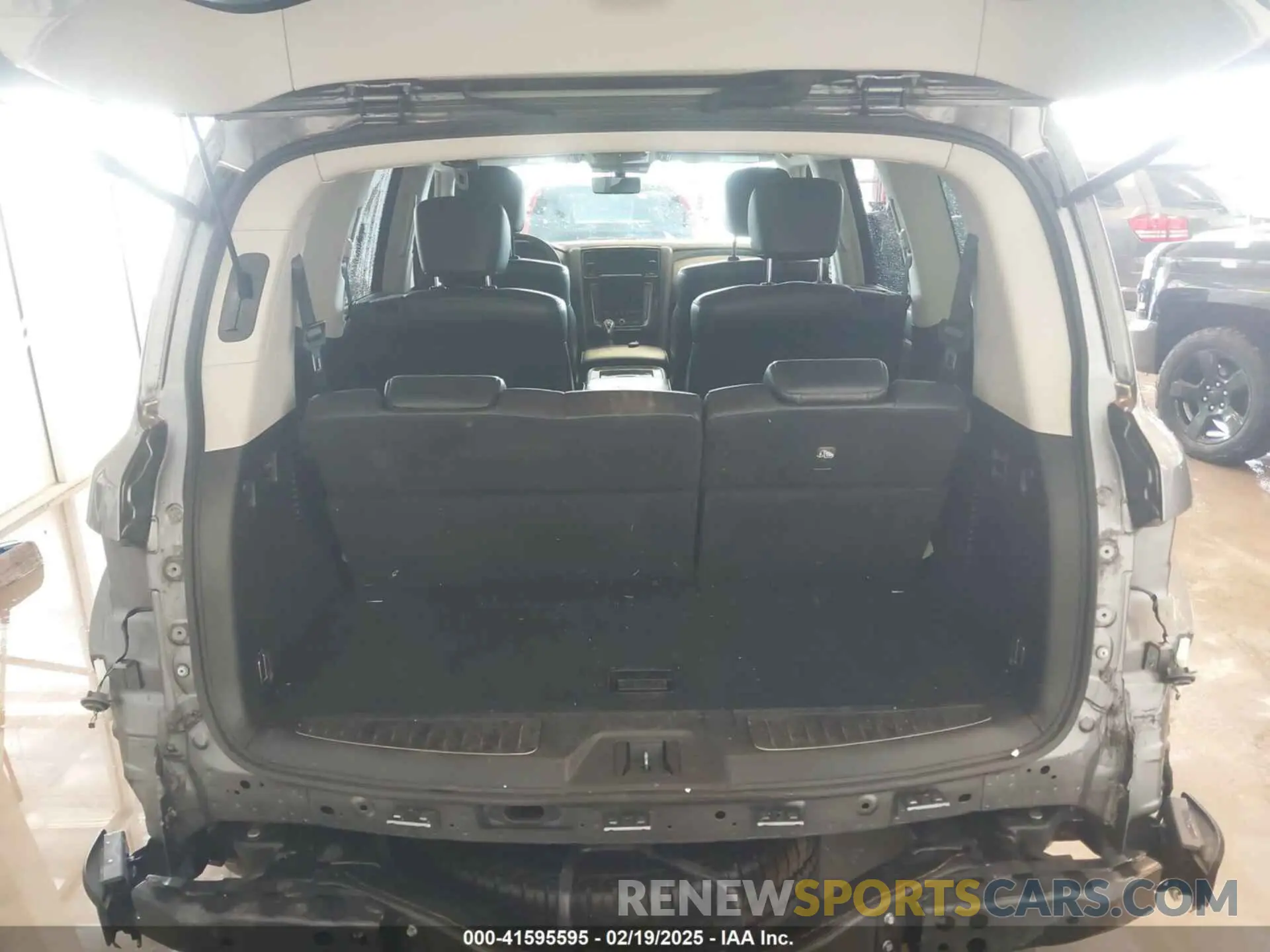 18 fotografías del automóvil dañado JN8AZ2NF6L9704002 INFINITI QX80 2020