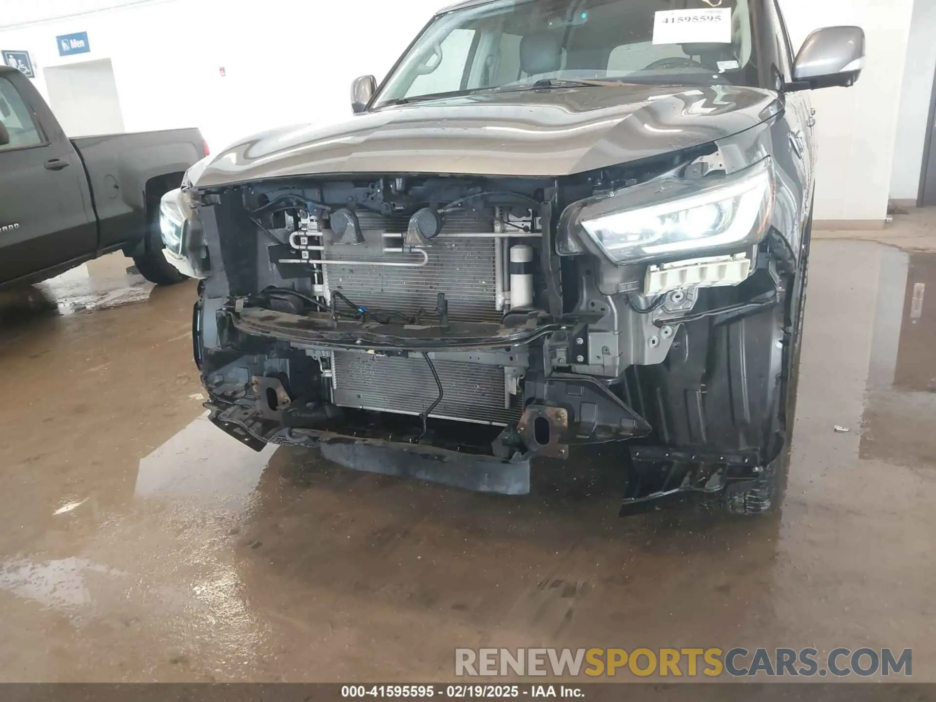6 fotografías del automóvil dañado JN8AZ2NF6L9704002 INFINITI QX80 2020